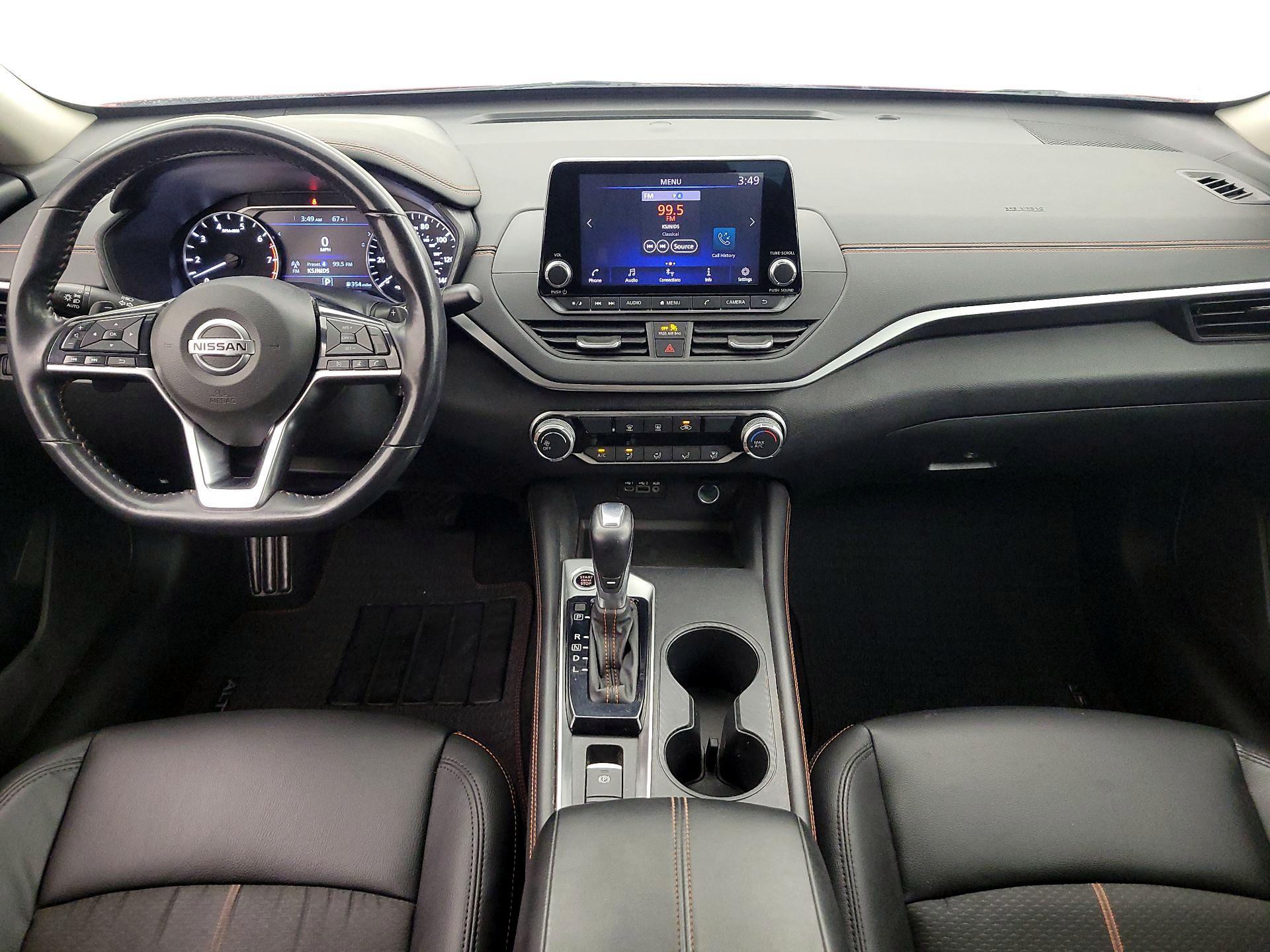Thumbnail: 2020 Nissan Altima - 9