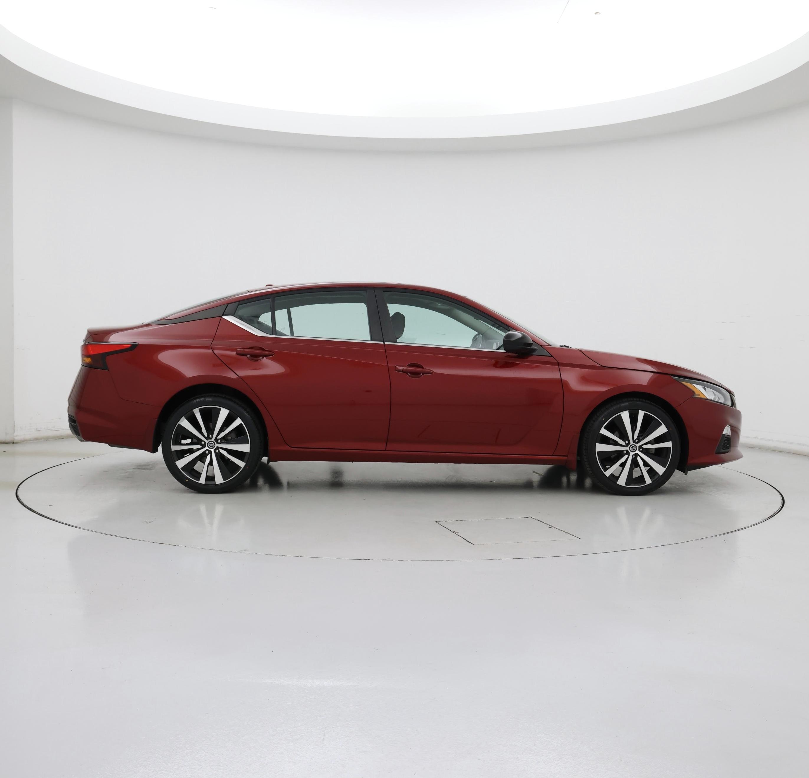 Thumbnail: 2020 Nissan Altima - 7