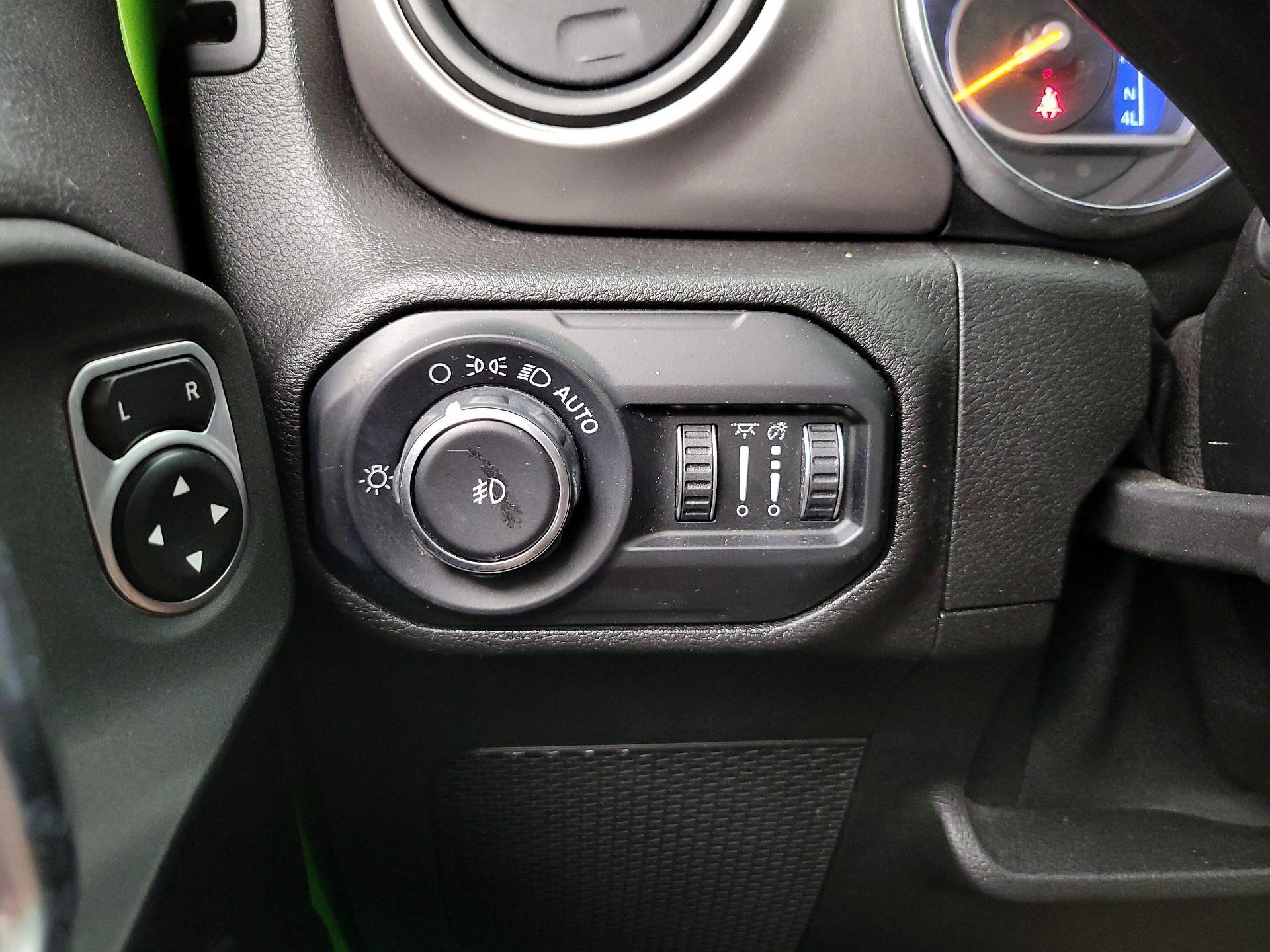 Thumbnail: 2020 Jeep Wrangler - 13