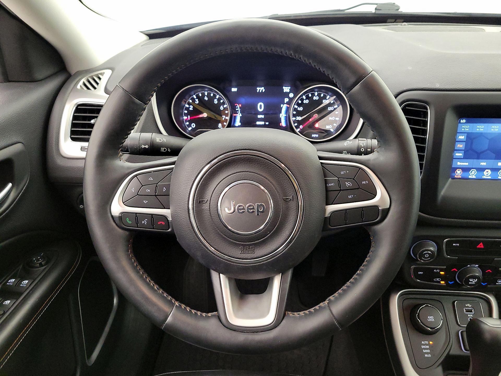 Thumbnail: 2018 Jeep Compass - 10