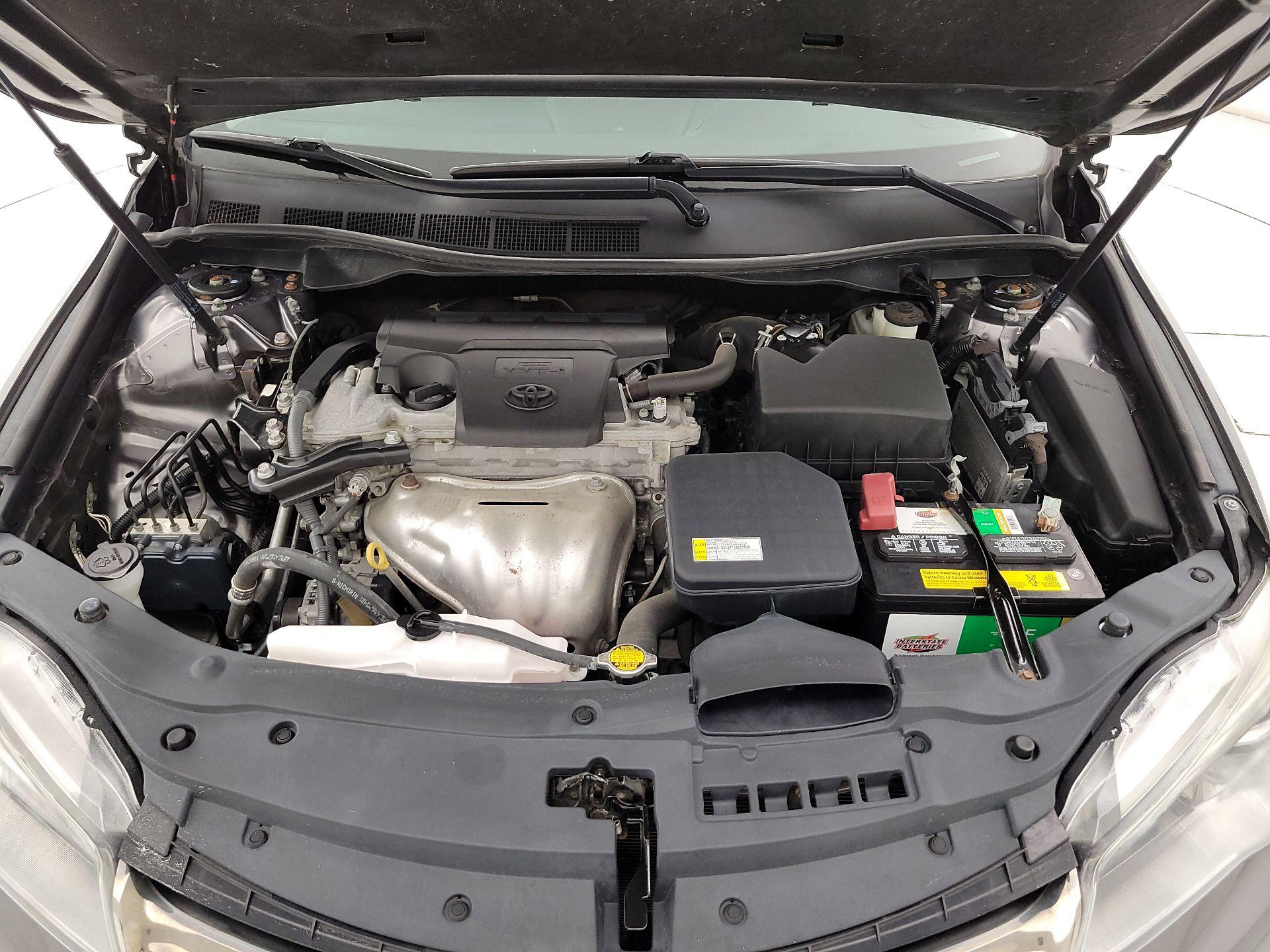 Thumbnail: 2015 Toyota Camry - 20