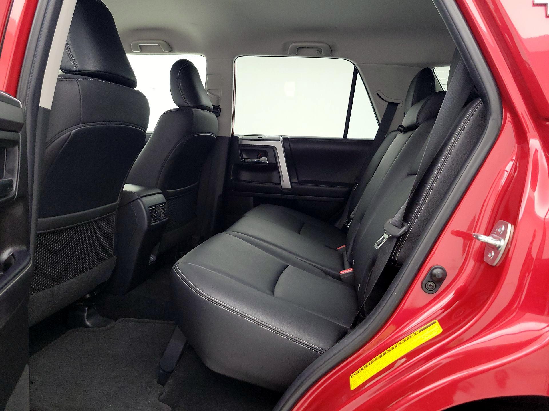 Thumbnail: 2022 Toyota 4Runner - 20