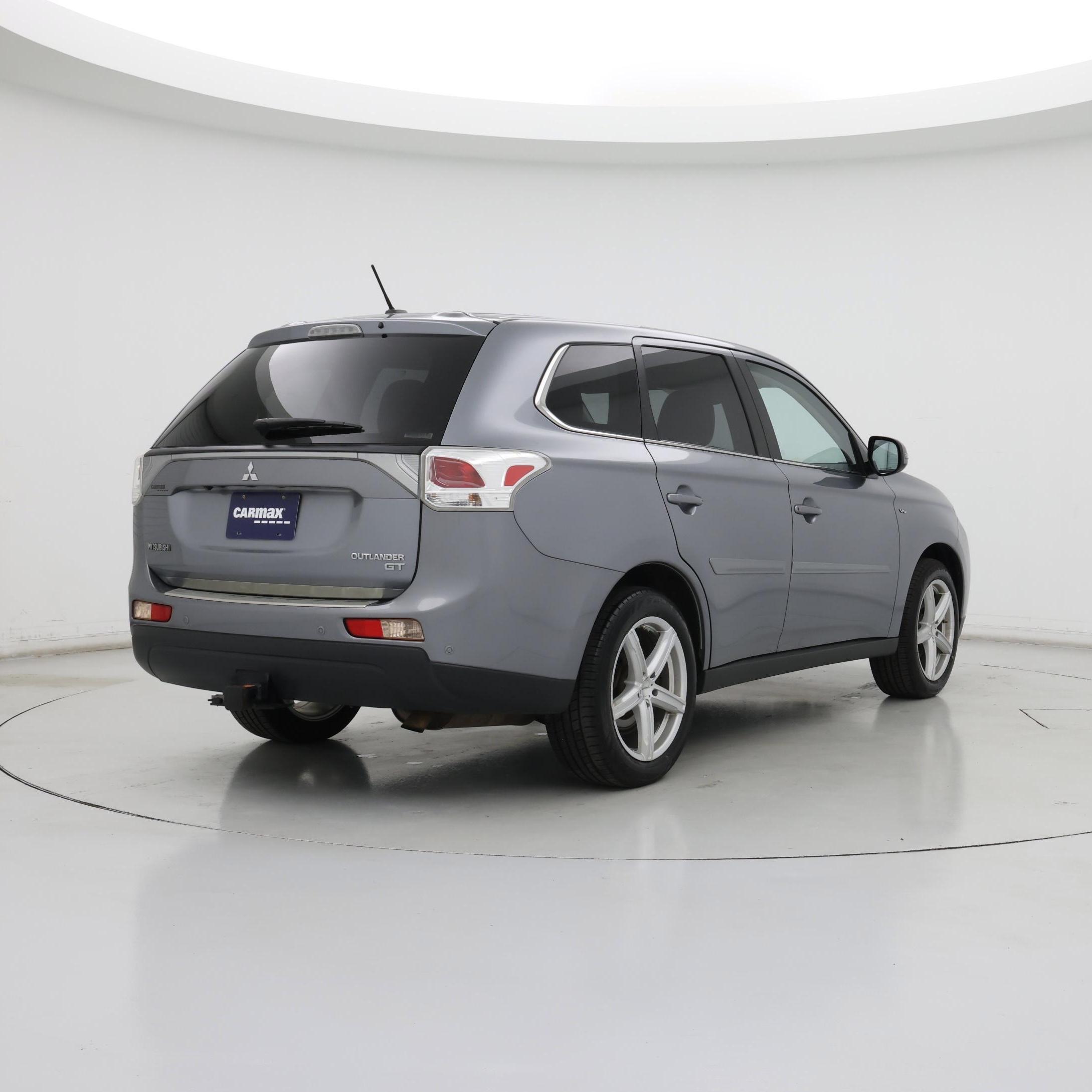 Thumbnail: 2014 Mitsubishi Outlander - 8
