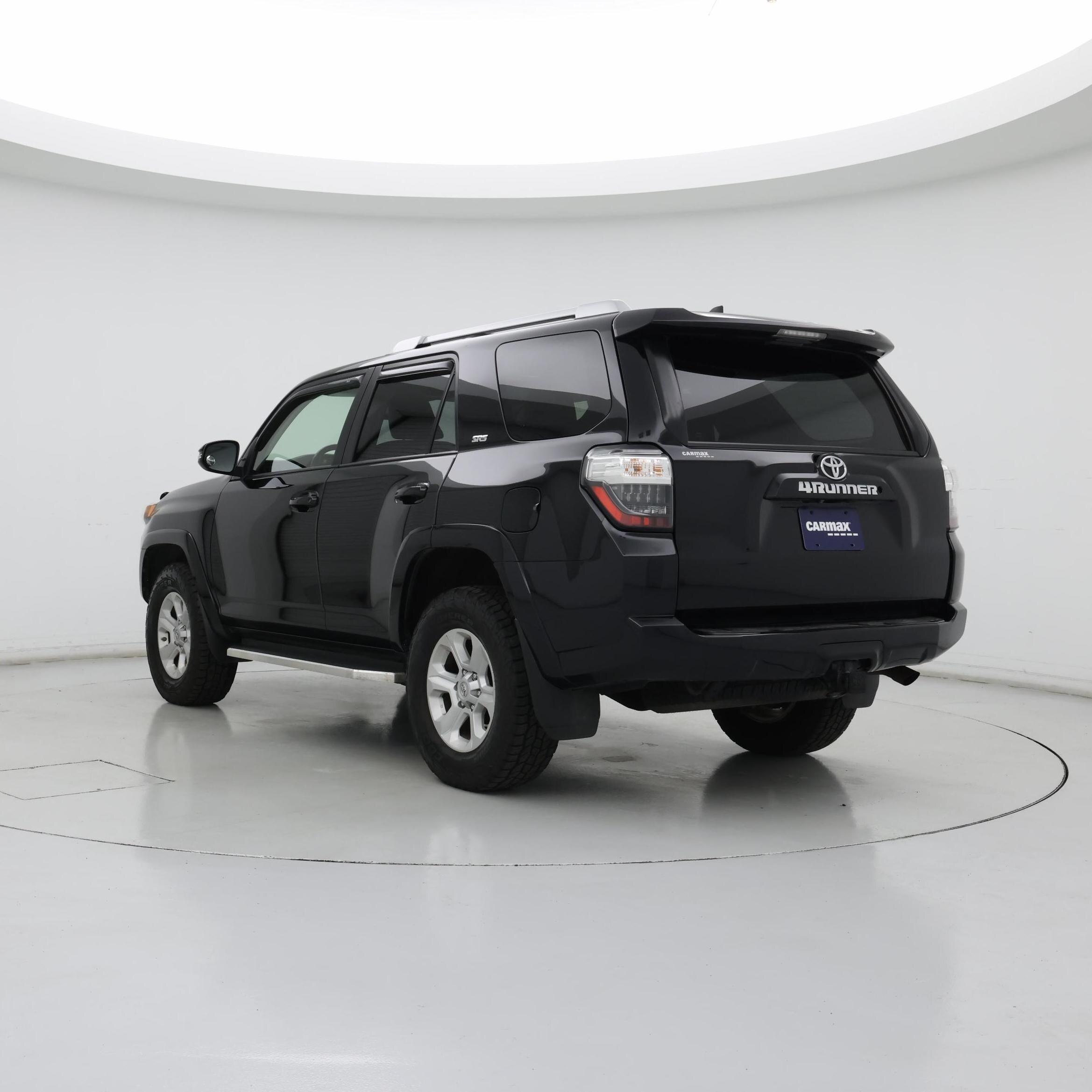 Thumbnail: 2017 Toyota 4Runner - 2