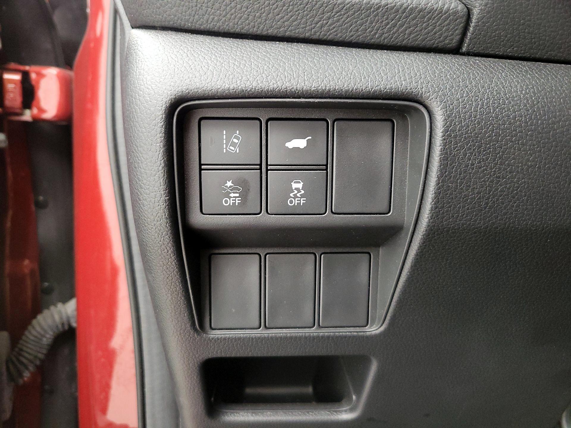 Thumbnail: 2017 Honda CR-V - 13