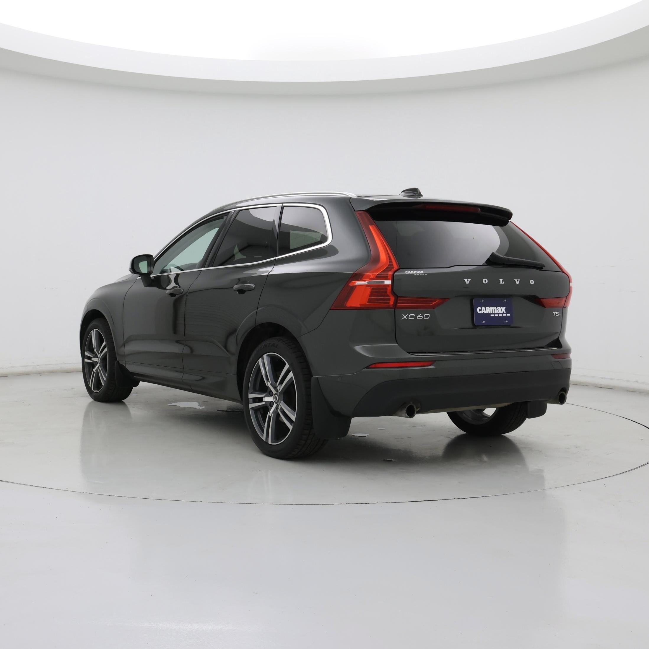 Thumbnail: 2018 Volvo XC60 - 2
