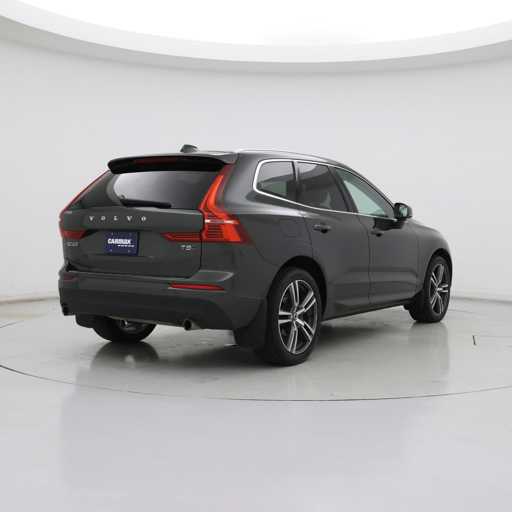 Thumbnail: 2018 Volvo XC60 - 8