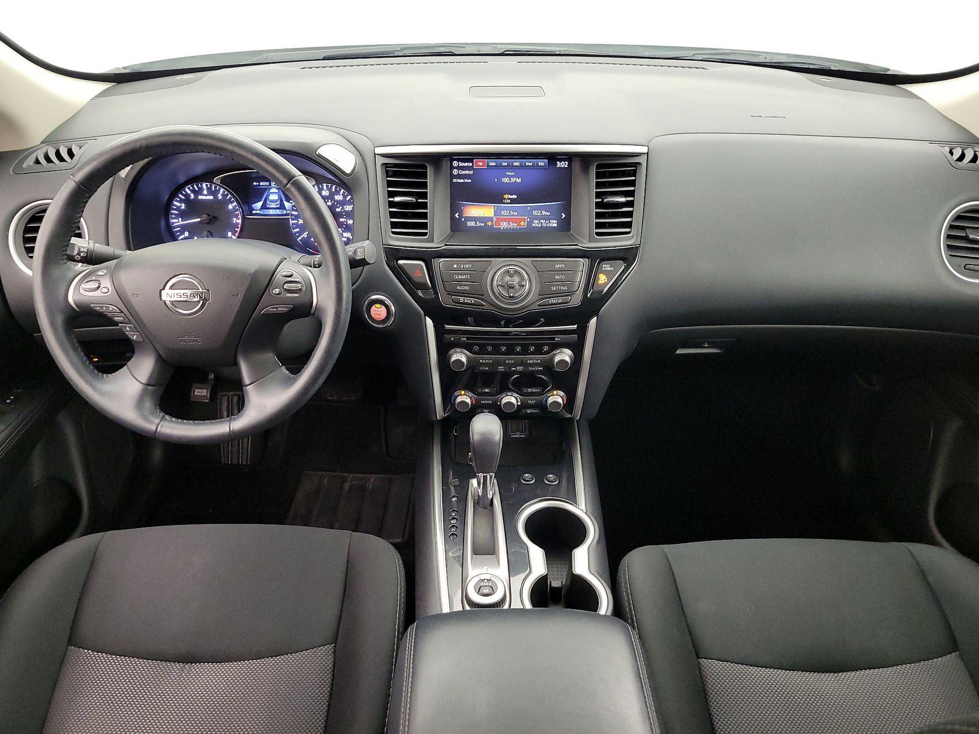 Thumbnail: 2020 Nissan Pathfinder - 9