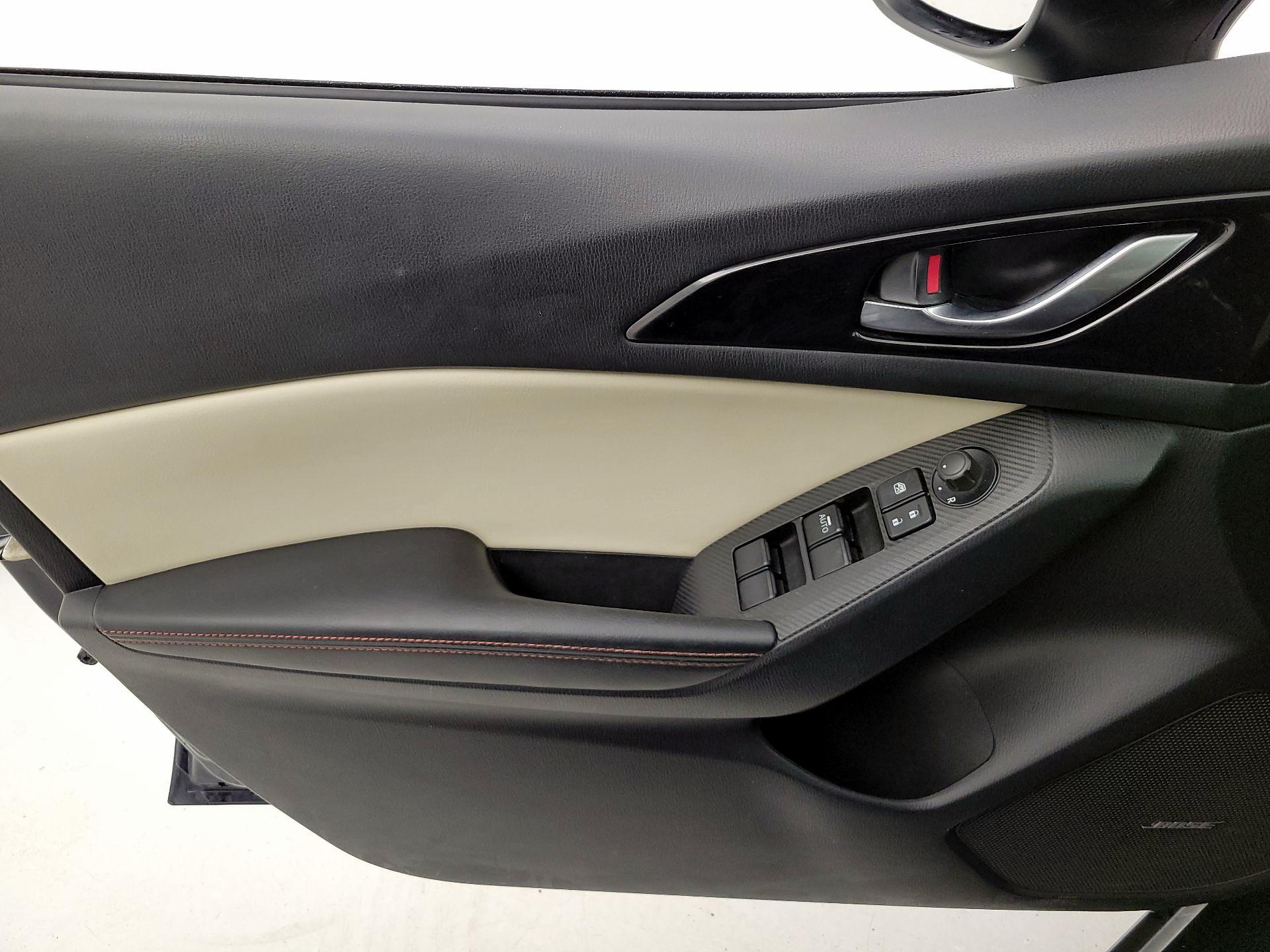 Thumbnail: 2014 Mazda Mazda3 - 12
