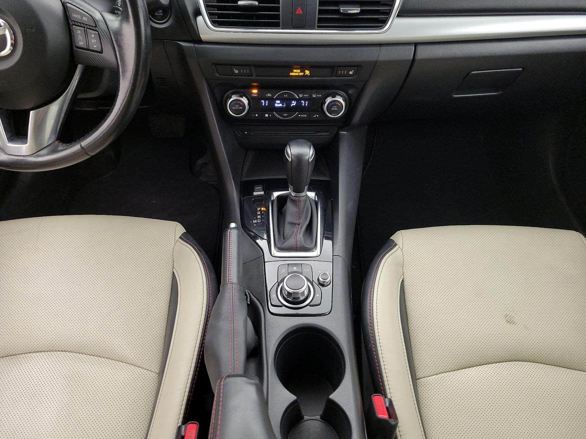 Thumbnail: 2014 Mazda Mazda3 - 18