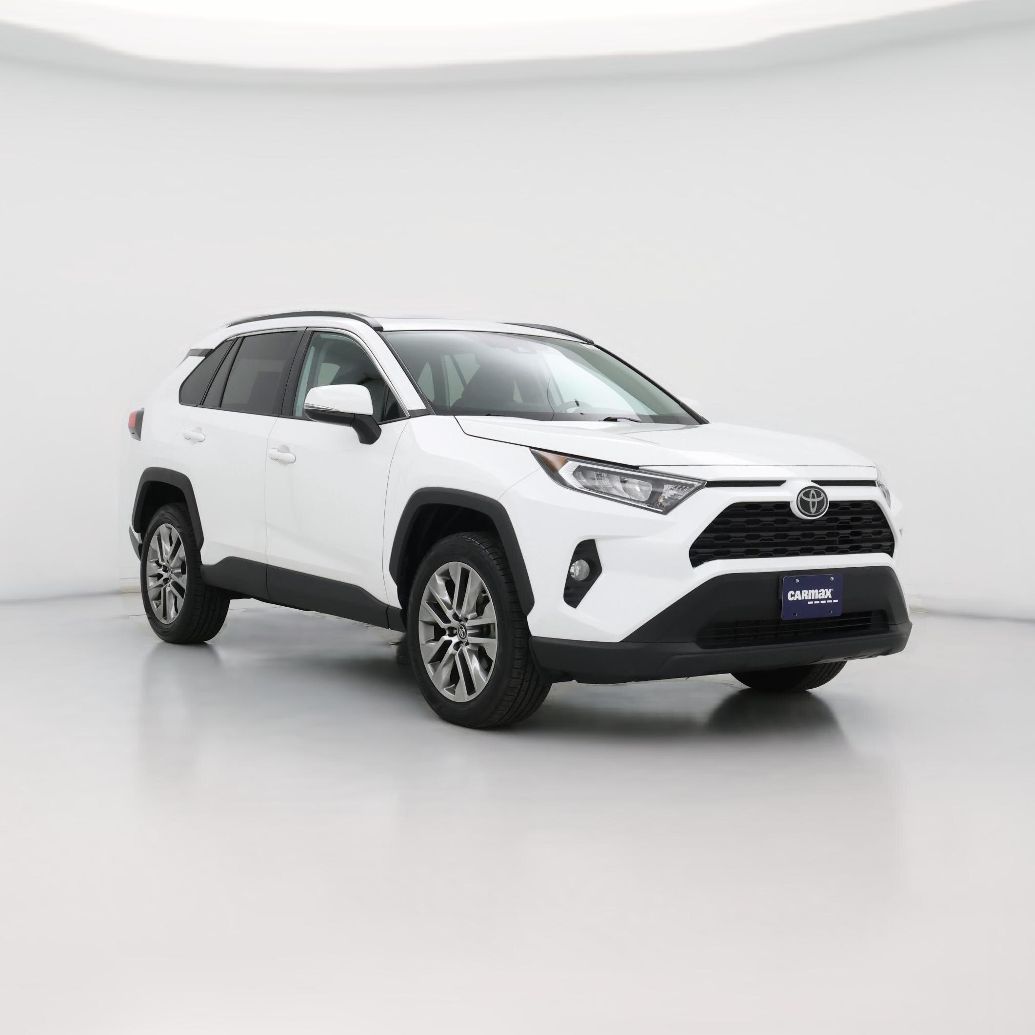 Thumbnail: 2019 Toyota RAV4 - 1