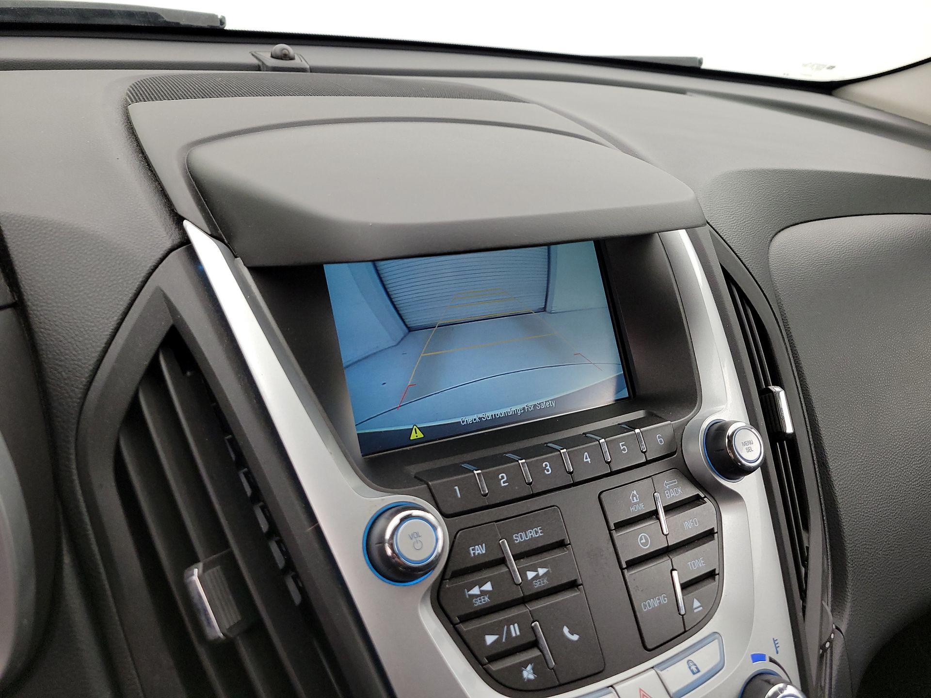 Thumbnail: 2015 Chevrolet Equinox - 13