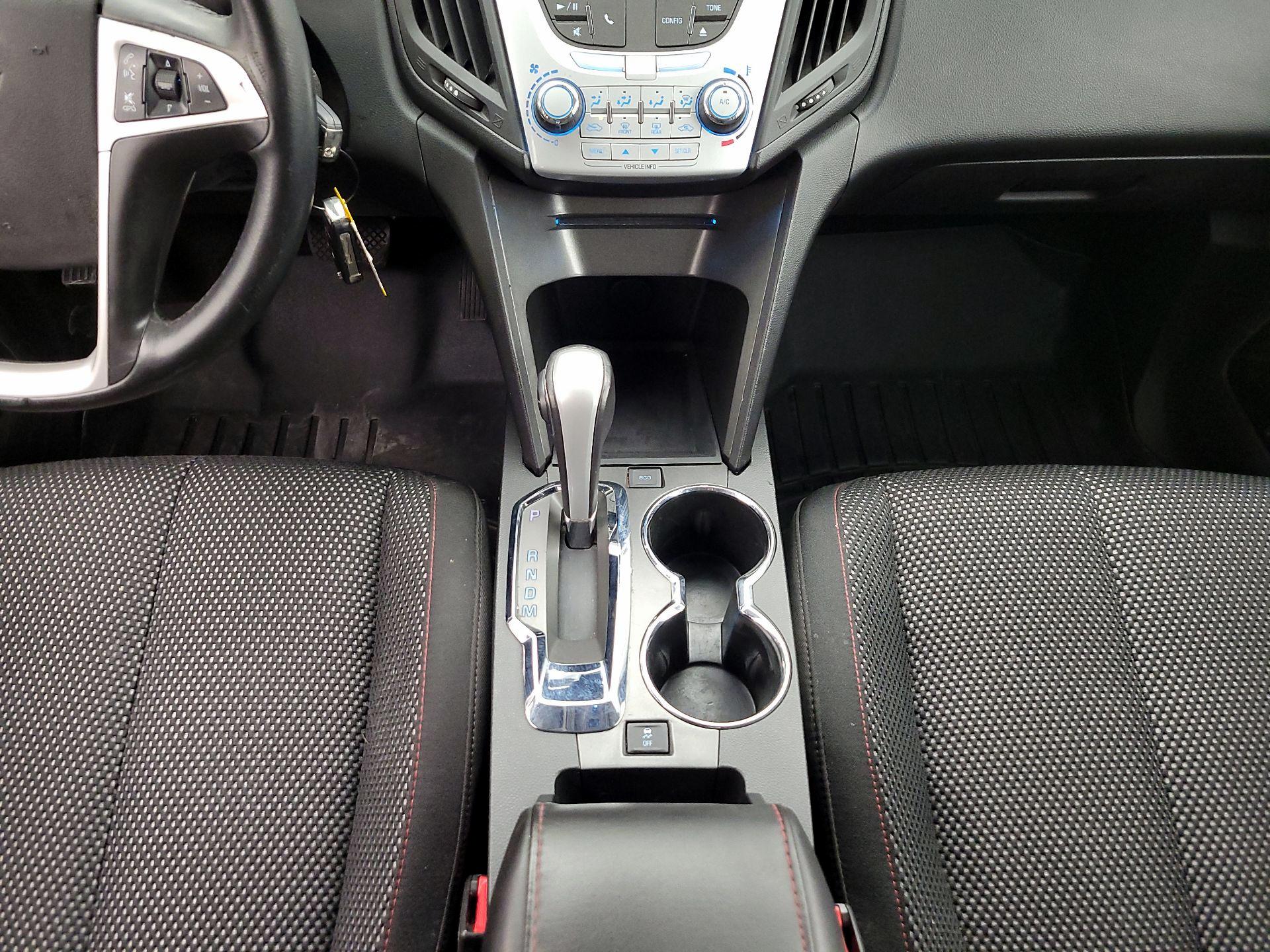 Thumbnail: 2015 Chevrolet Equinox - 16