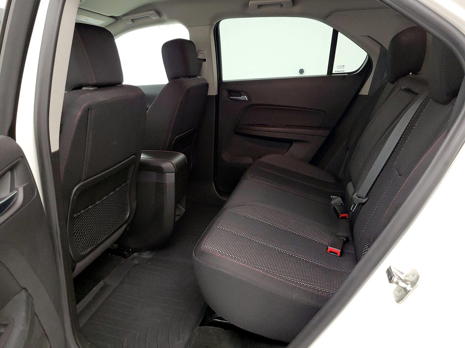 Thumbnail: 2015 Chevrolet Equinox - 18