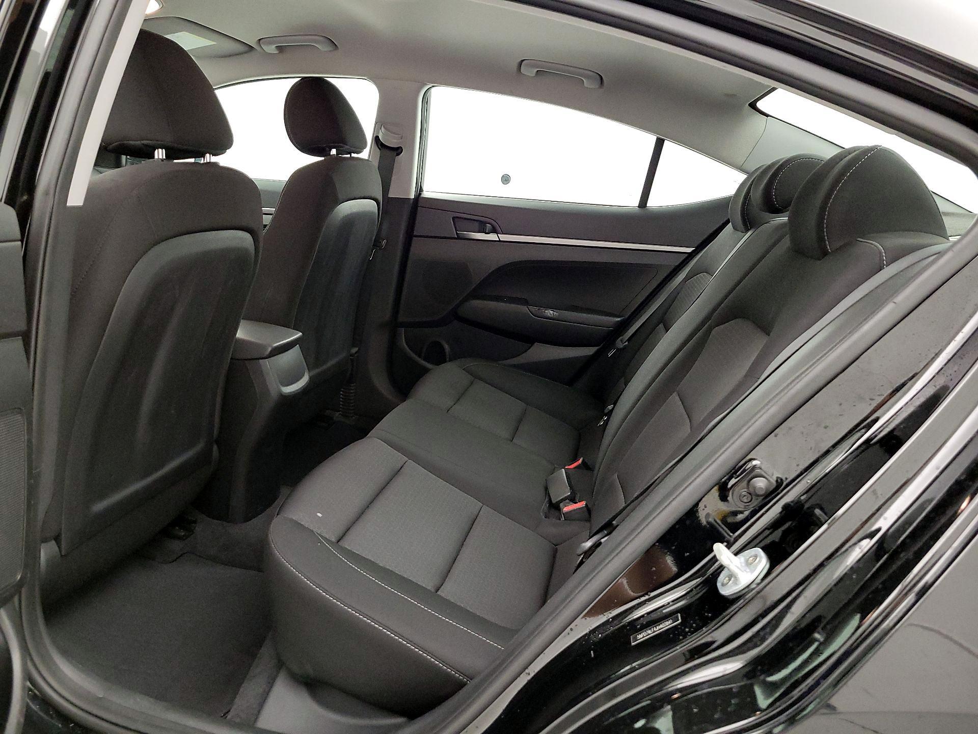 Thumbnail: 2018 Hyundai Elantra - 19