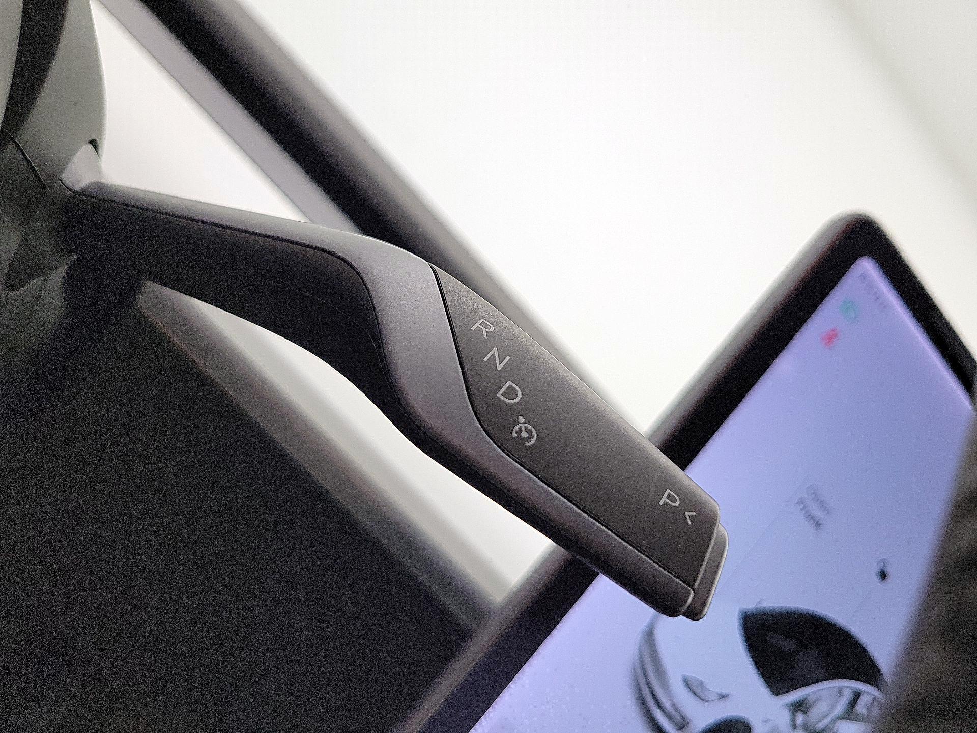 Thumbnail: 2020 Tesla Model 3 - 17