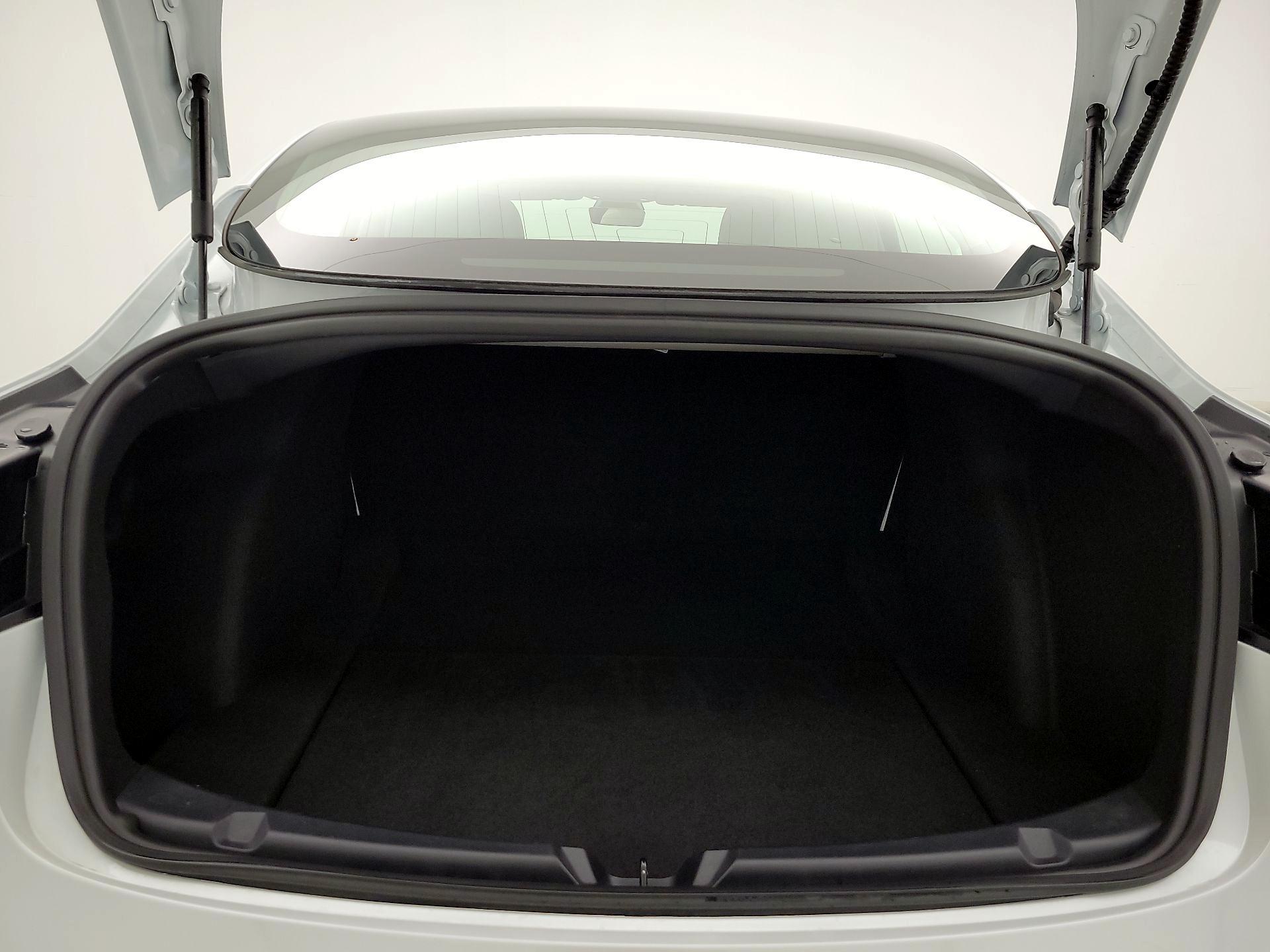 Thumbnail: 2020 Tesla Model 3 - 20