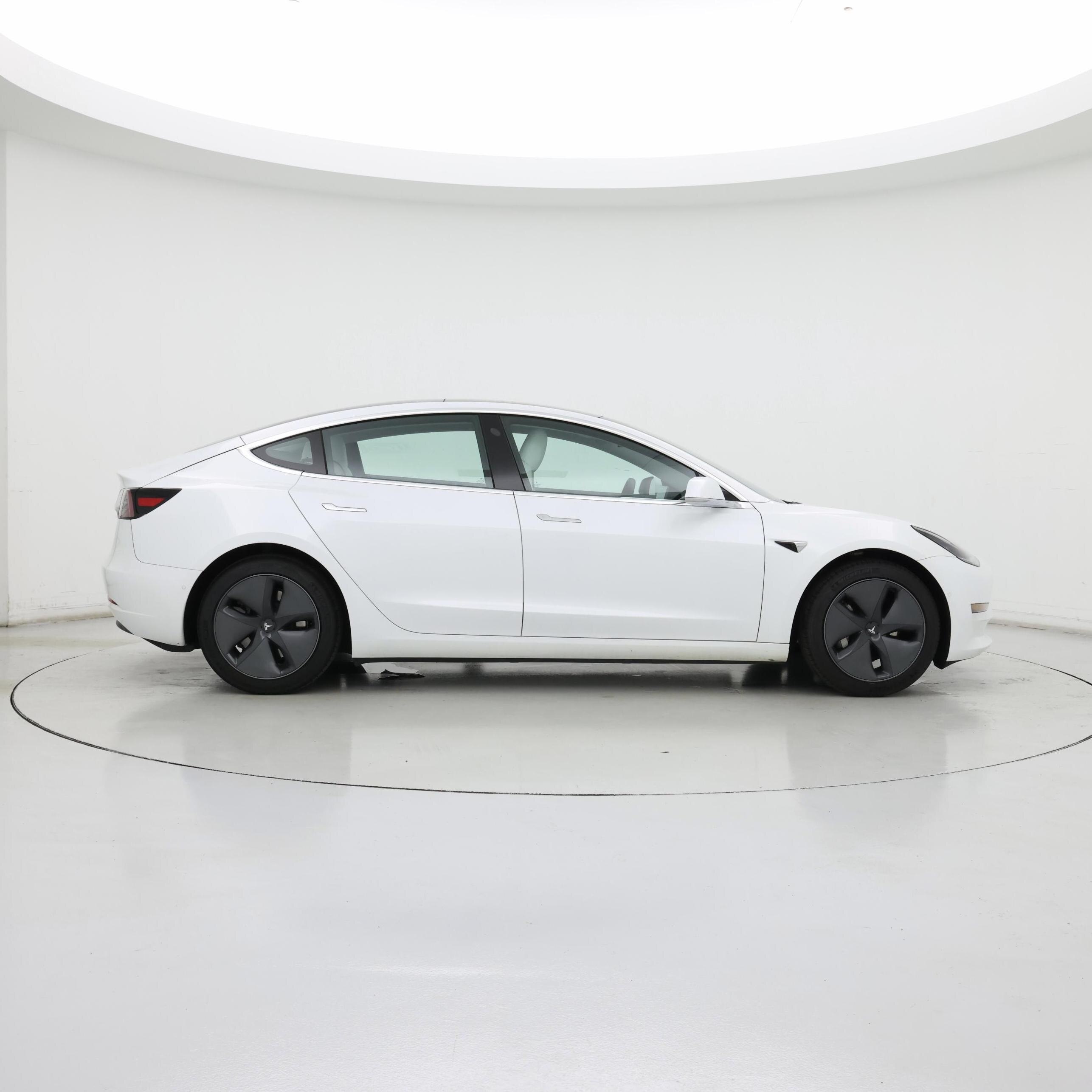 Thumbnail: 2020 Tesla Model 3 - 7