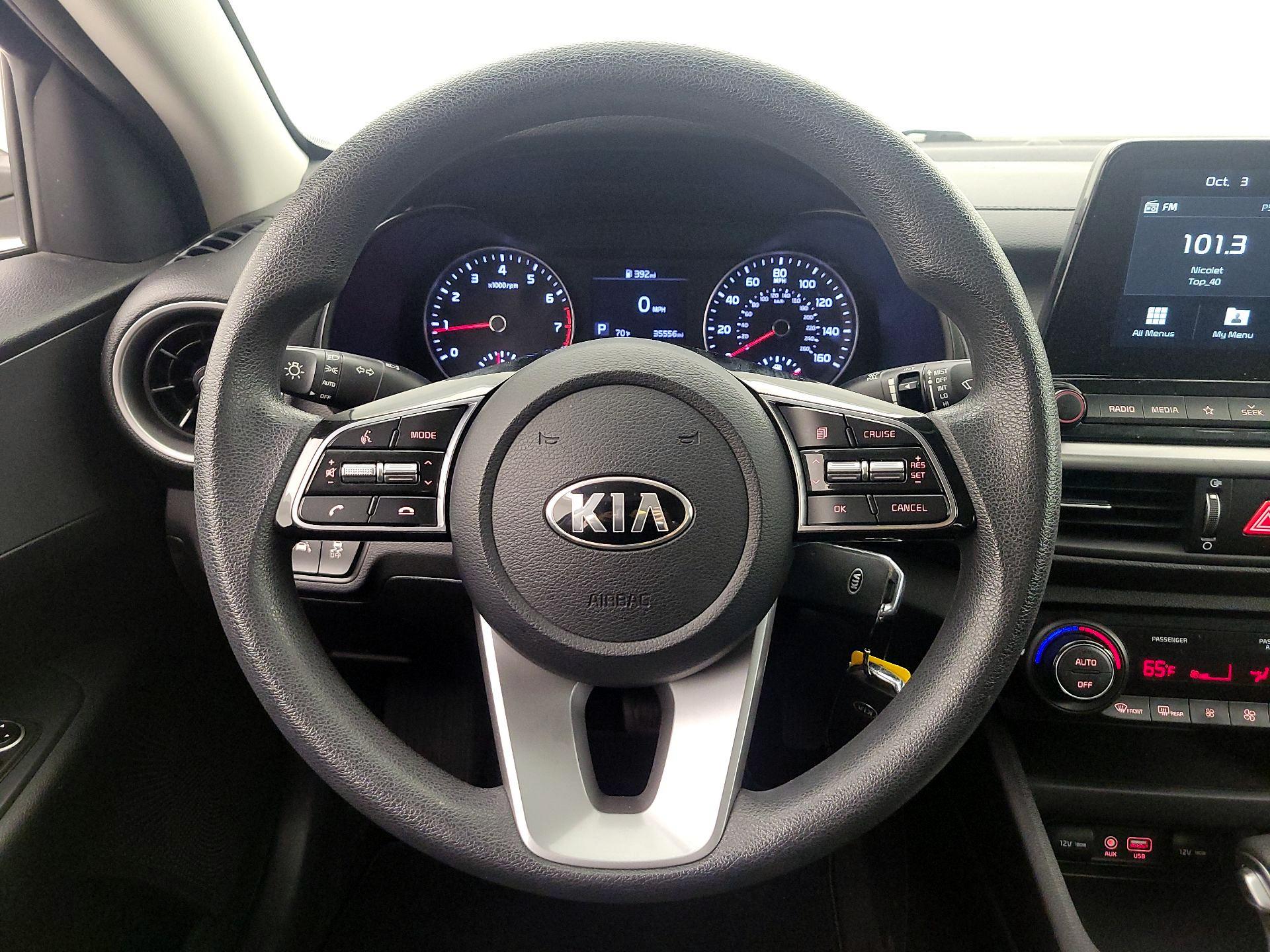 Thumbnail: 2019 Kia Forte - 10
