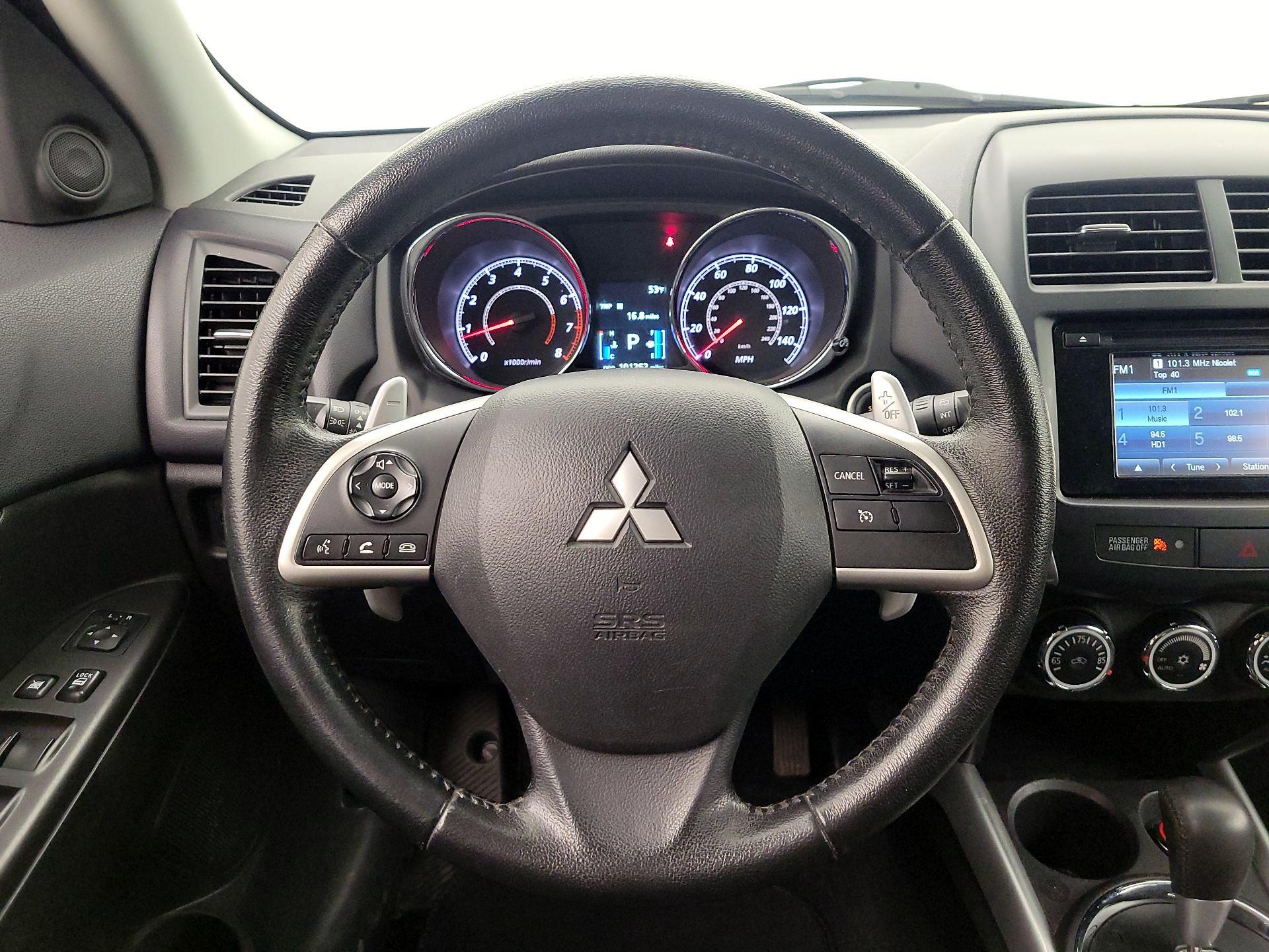 Thumbnail: 2014 Mitsubishi Outlander Sport - 10