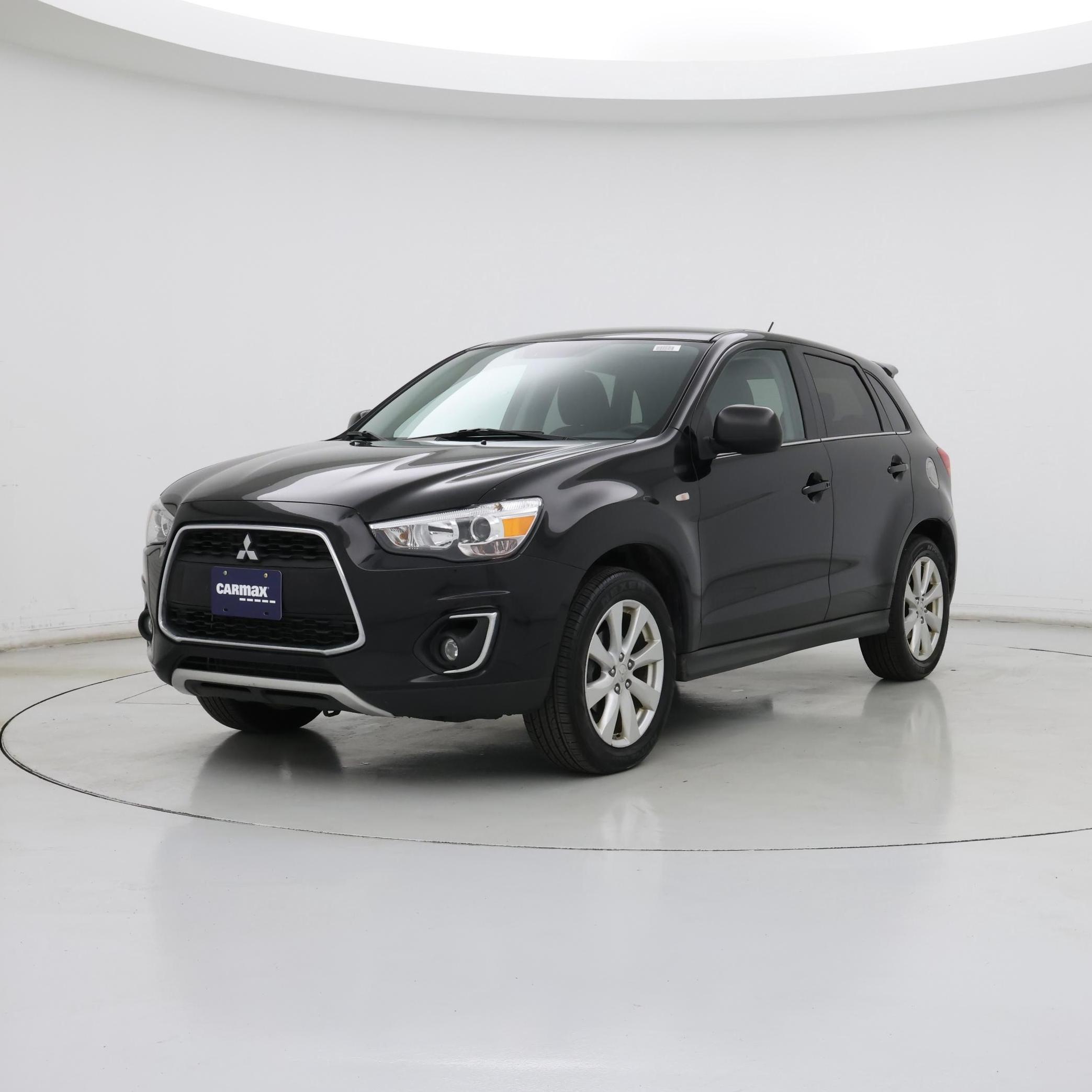 Thumbnail: 2014 Mitsubishi Outlander Sport - 4
