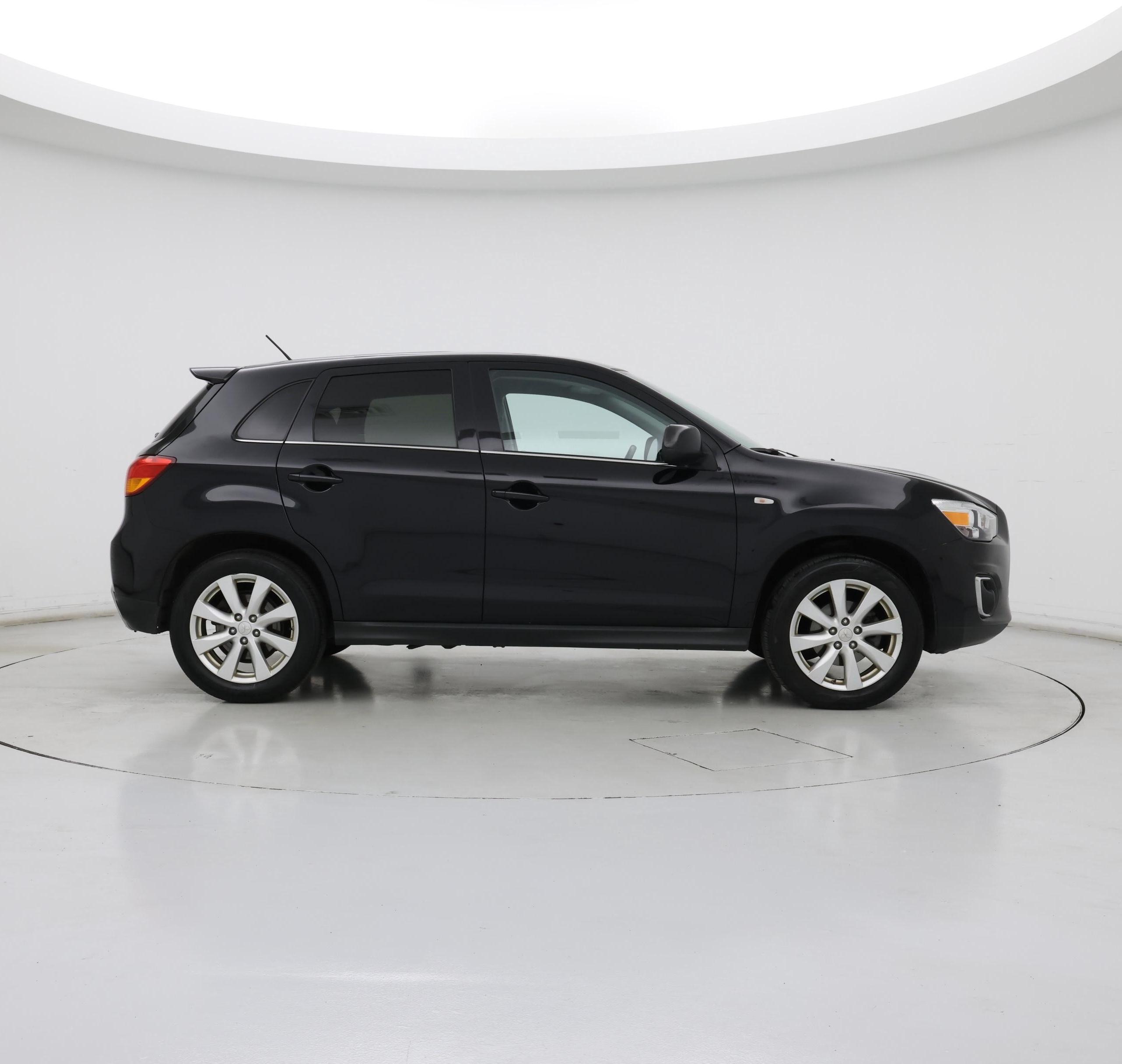 Thumbnail: 2014 Mitsubishi Outlander Sport - 7
