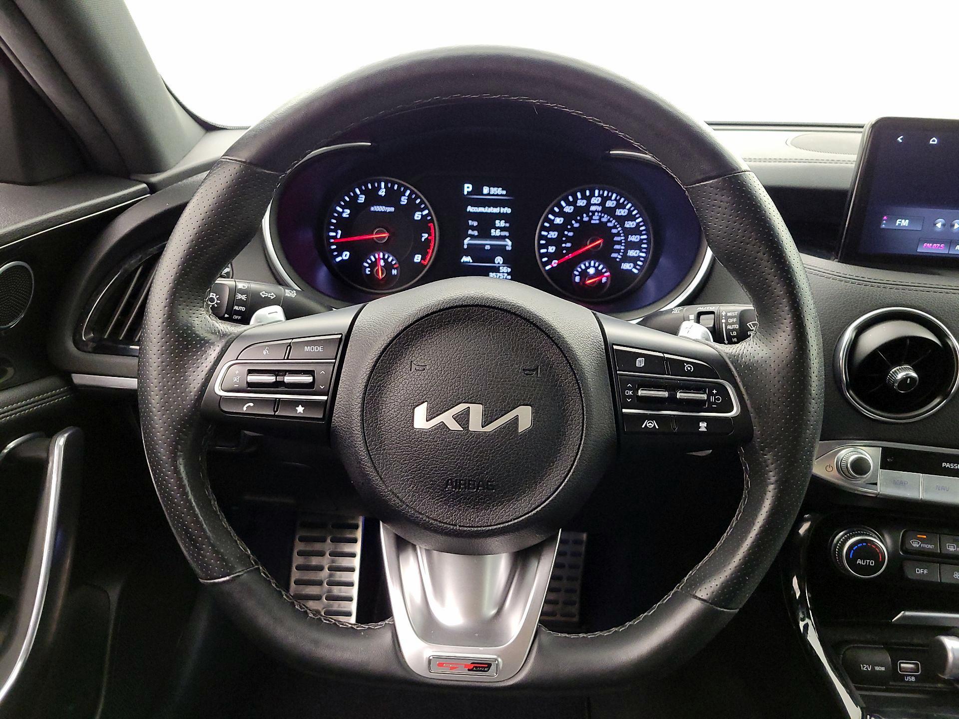 Thumbnail: 2022 Kia Stinger - 10