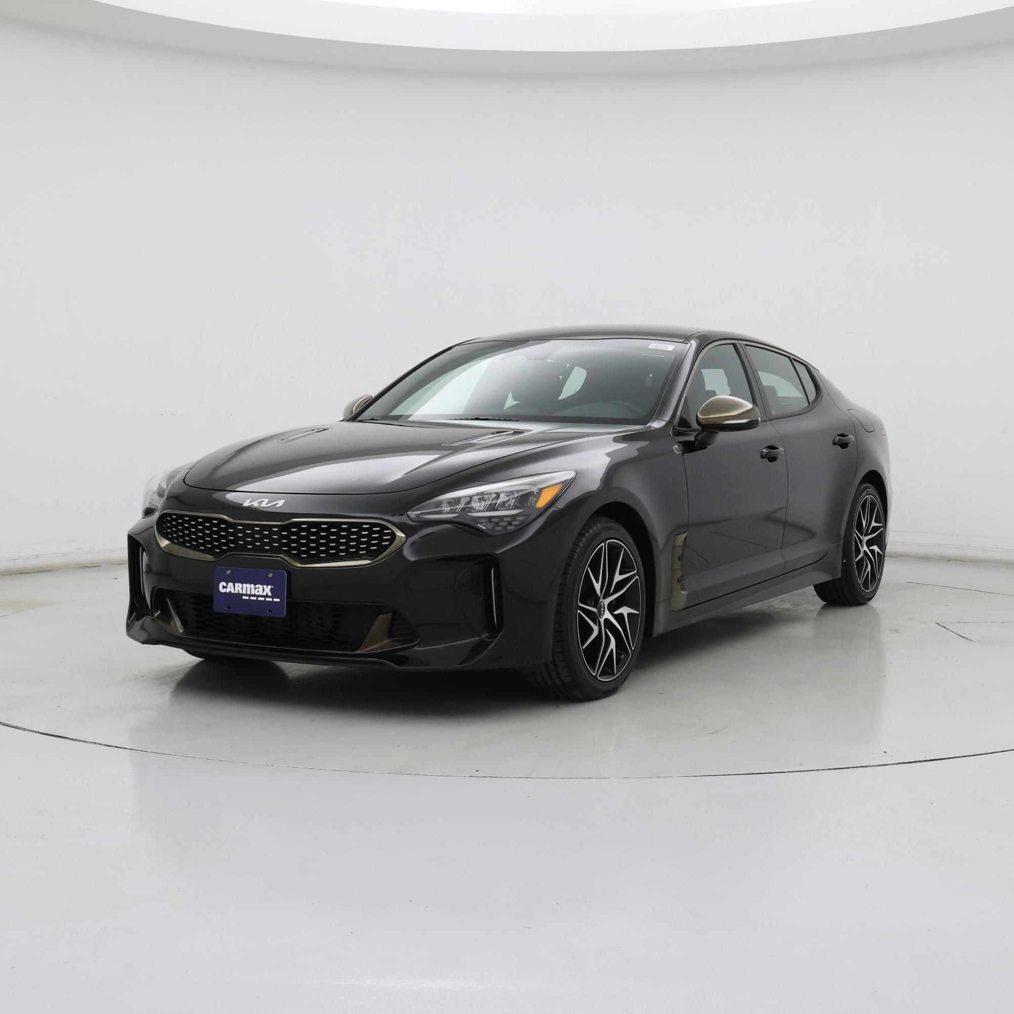 Thumbnail: 2022 Kia Stinger - 4