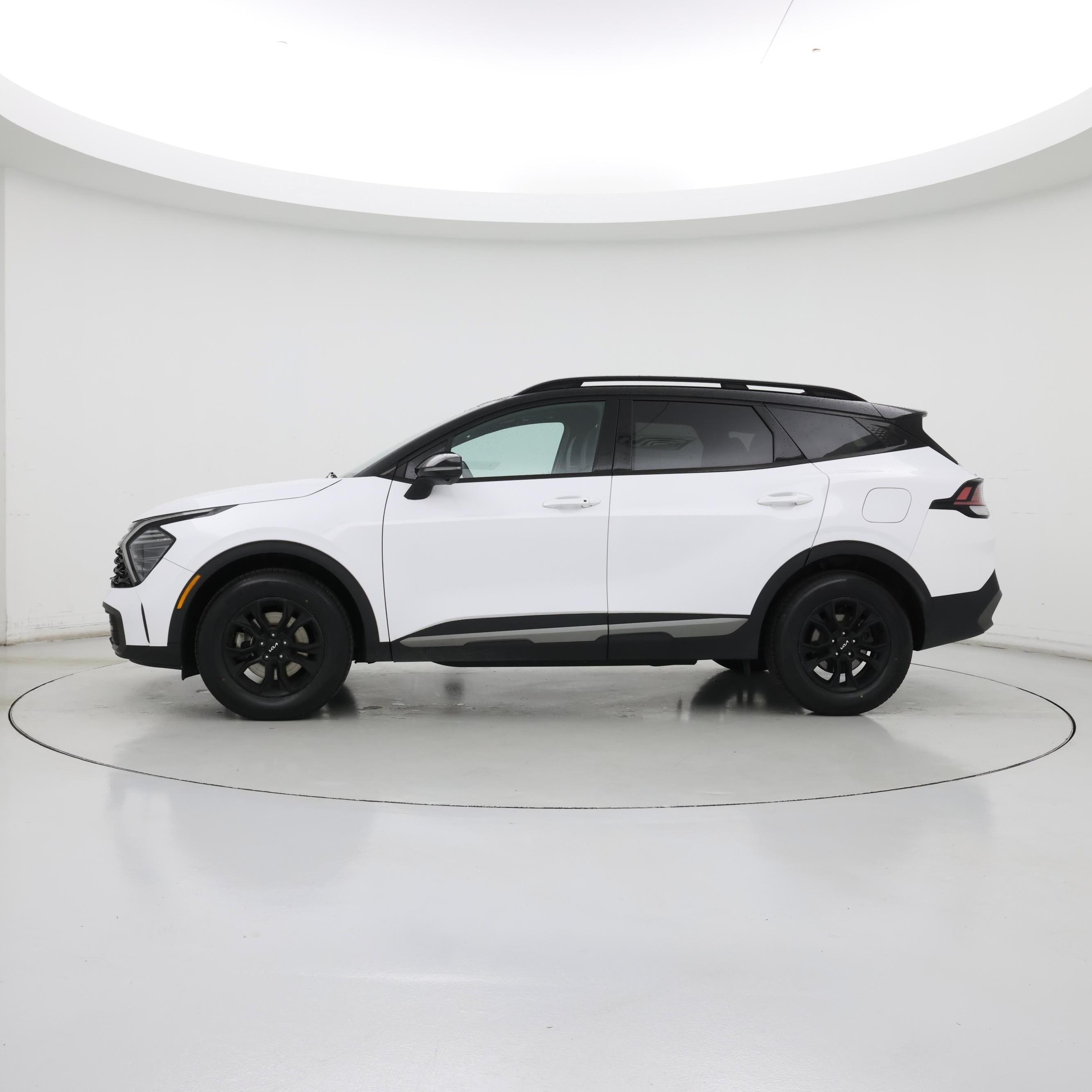 Thumbnail: 2023 Kia Sportage - 3