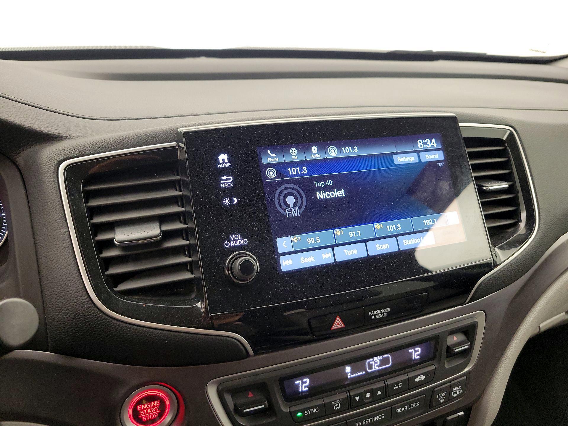 Thumbnail: 2019 Honda Pilot - 15