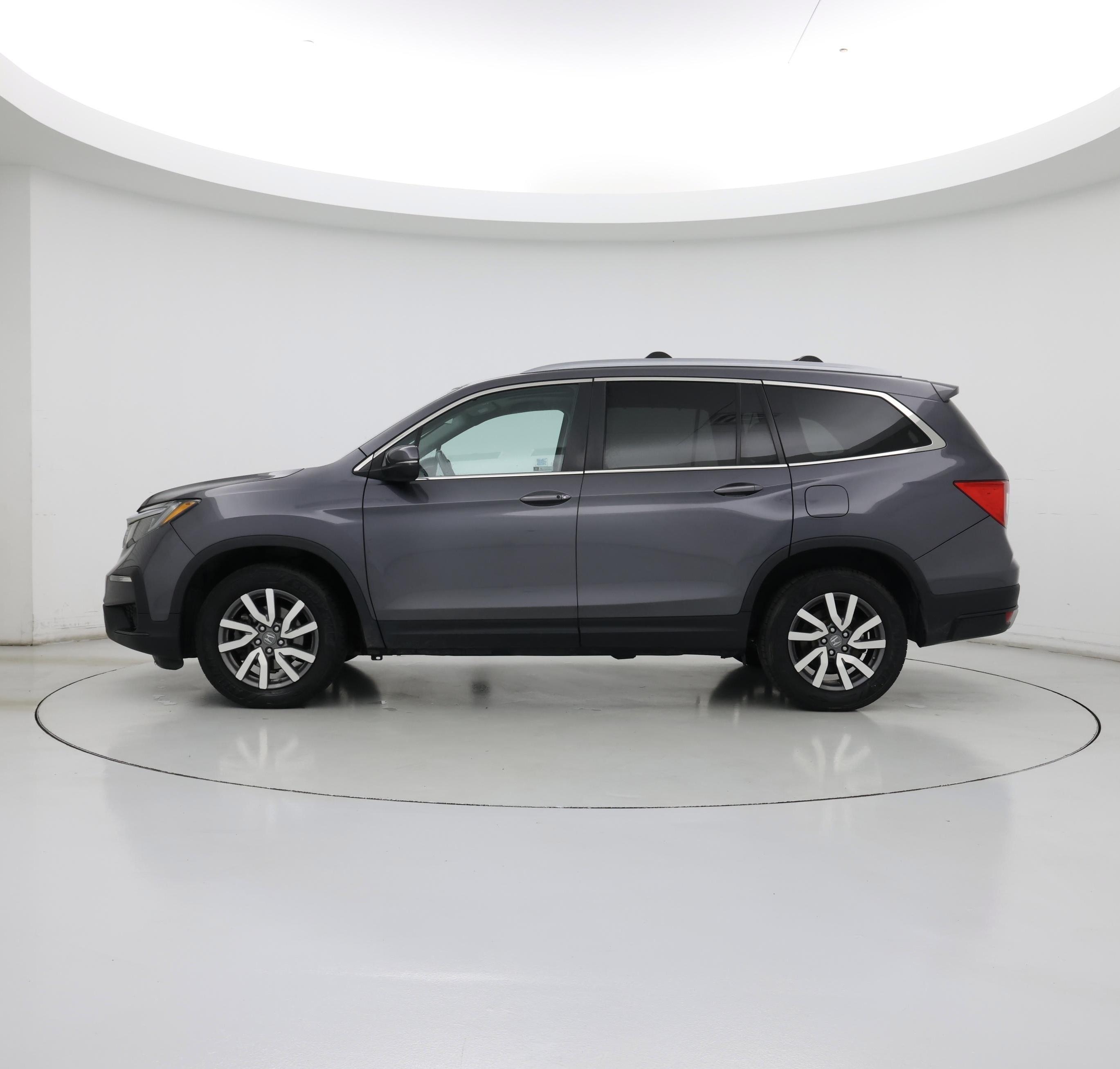 Thumbnail: 2019 Honda Pilot - 3