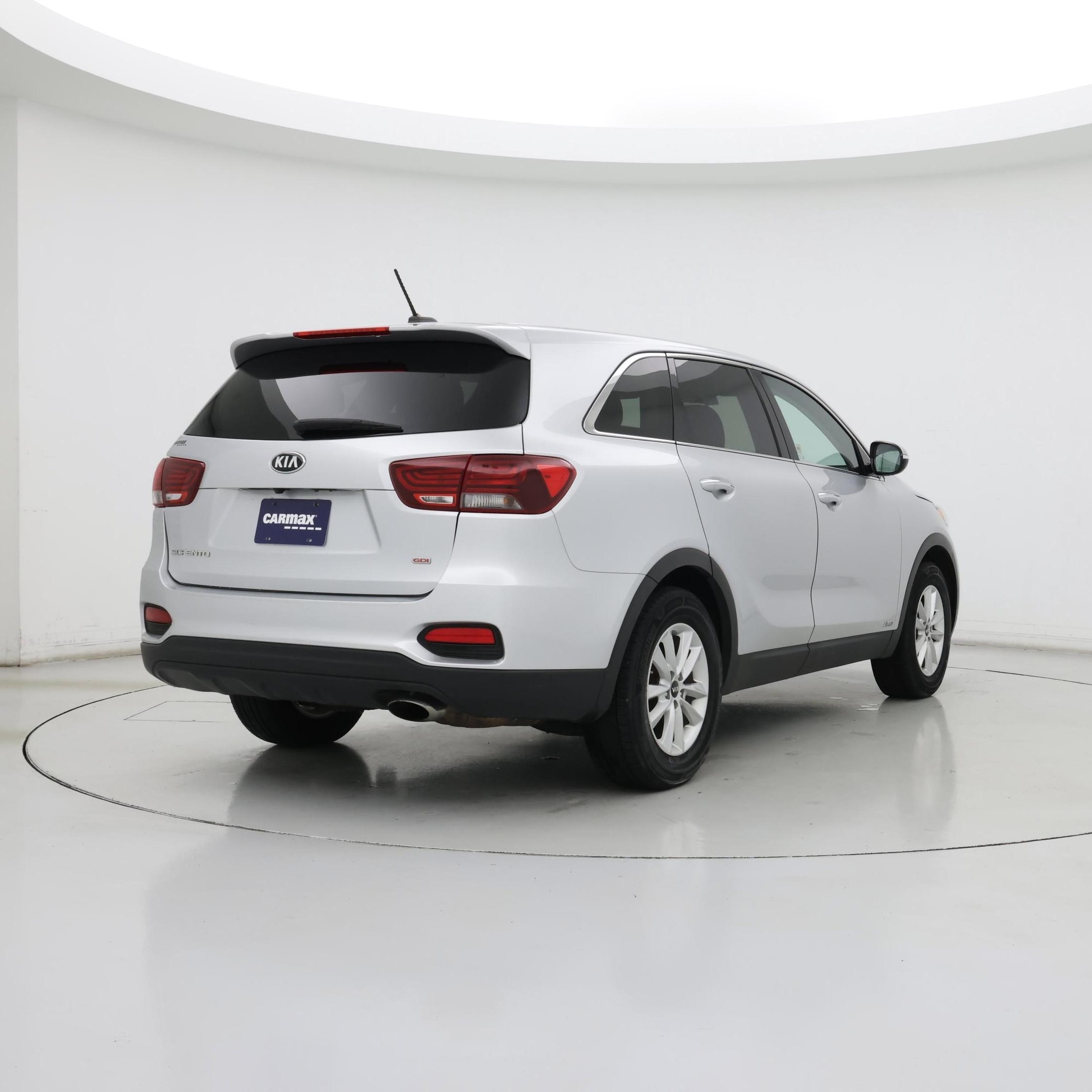 Thumbnail: 2019 Kia Sorento - 8