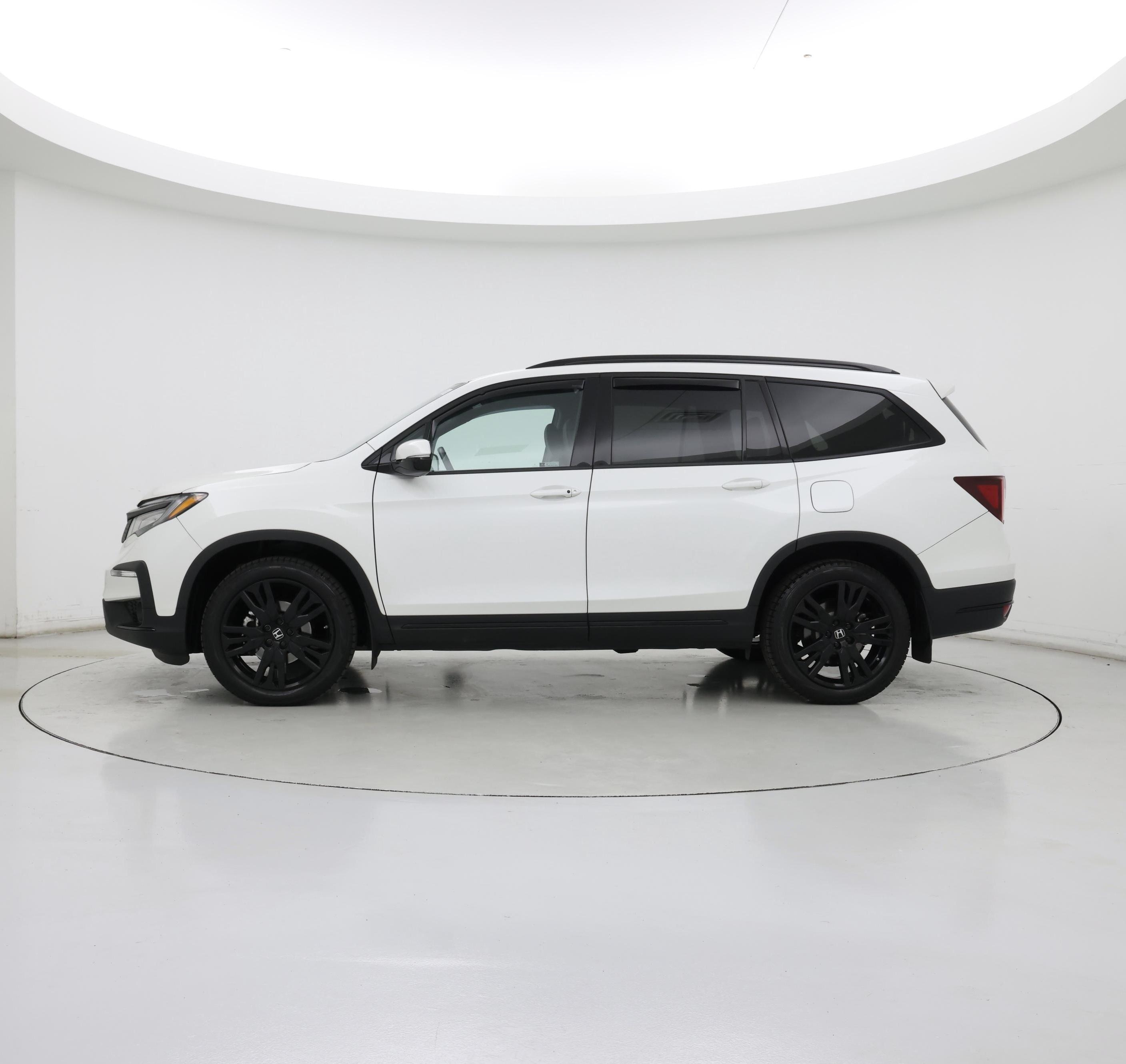 Thumbnail: 2021 Honda Pilot - 3