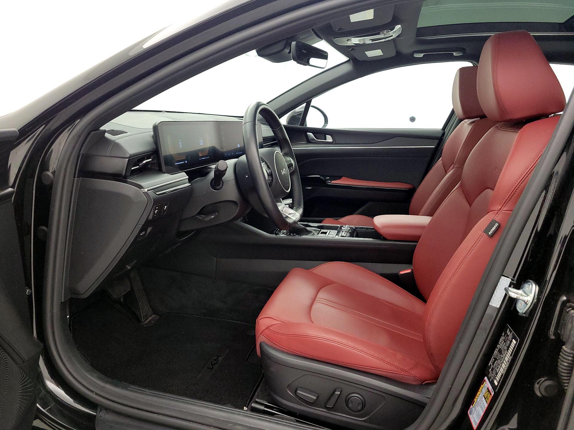 Thumbnail: 2025 Kia K5 - 11