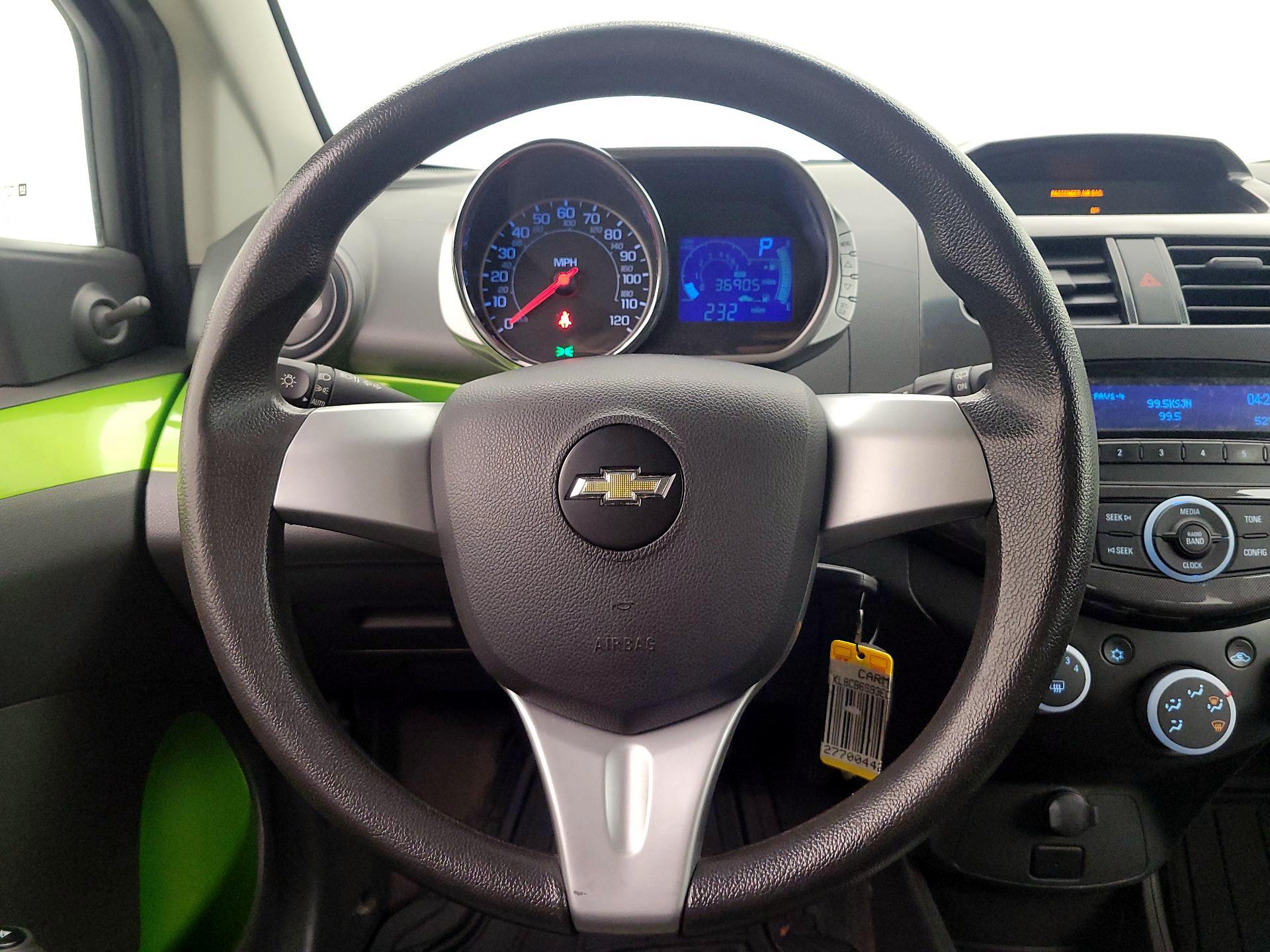 Thumbnail: 2014 Chevrolet Spark - 10