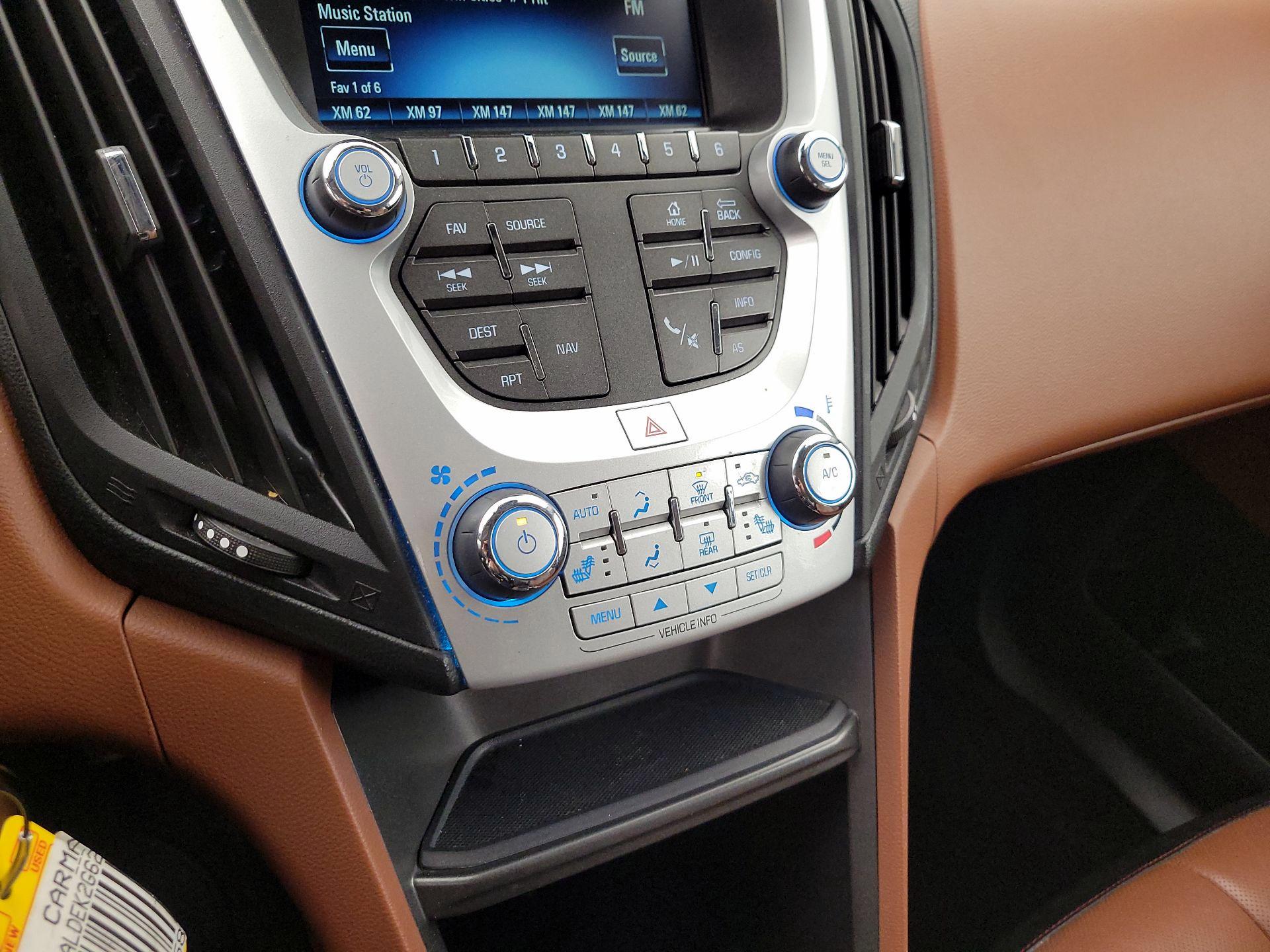 Thumbnail: 2016 Chevrolet Equinox - 15
