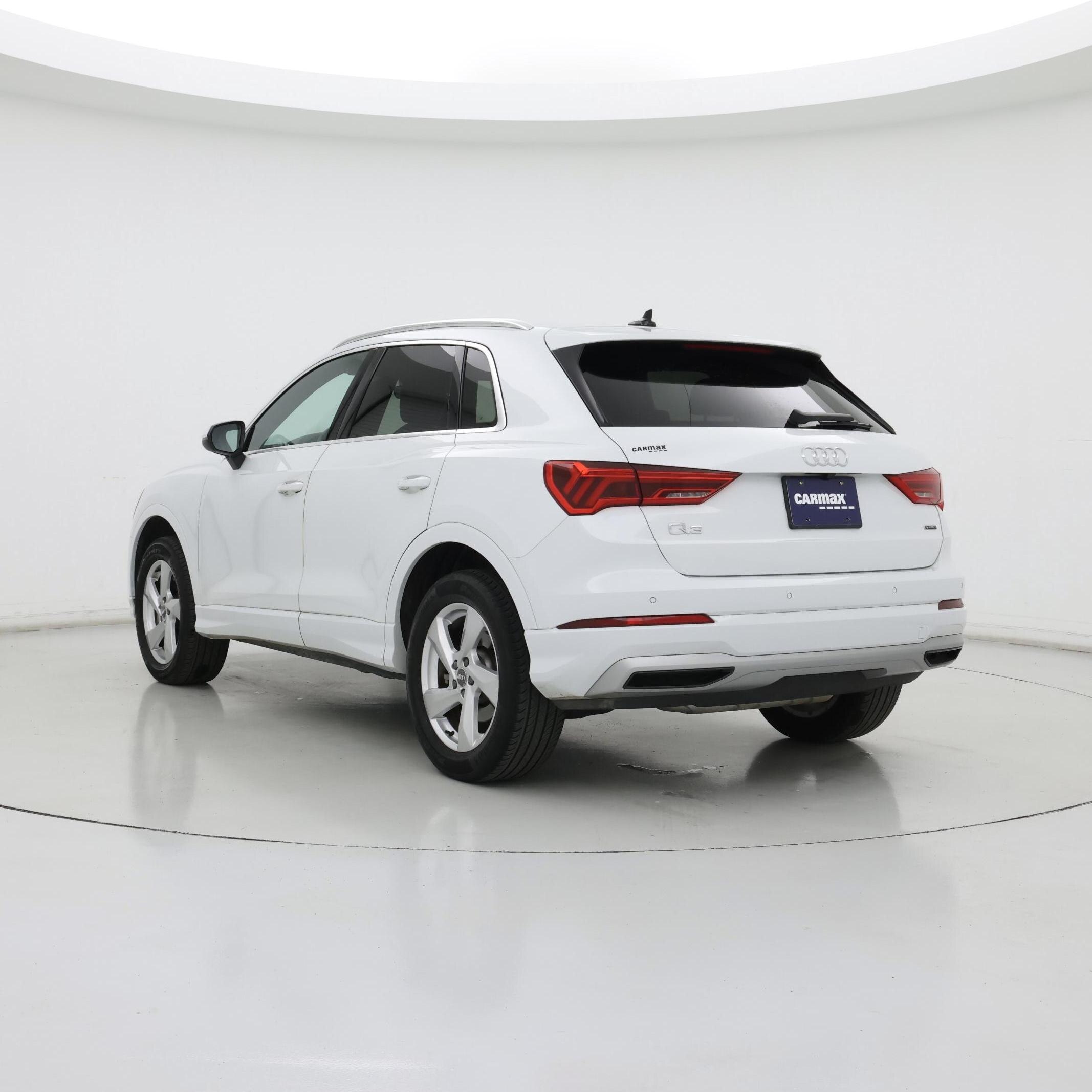 Thumbnail: 2020 Audi Q3 - 2