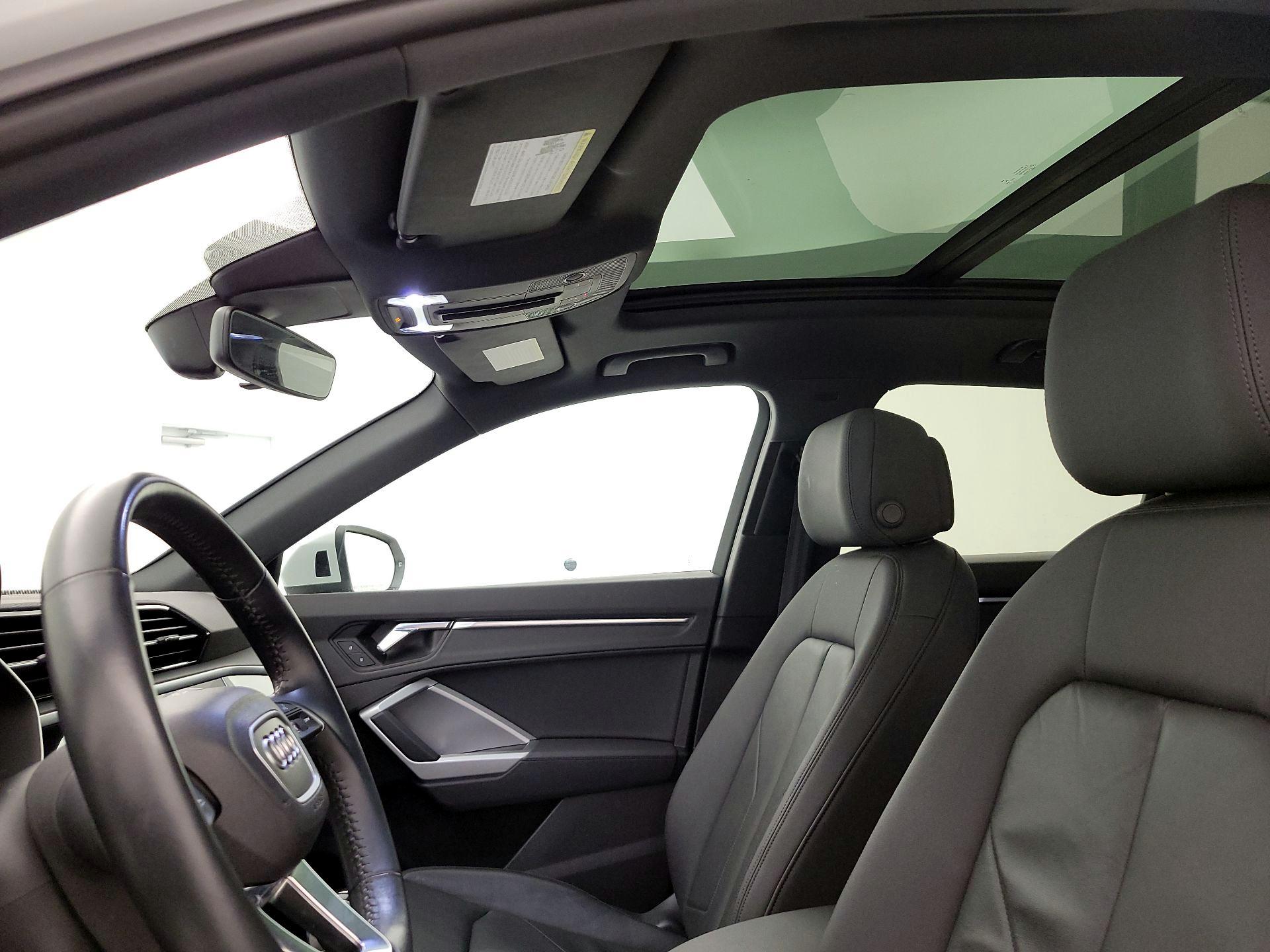 Thumbnail: 2020 Audi Q3 - 19