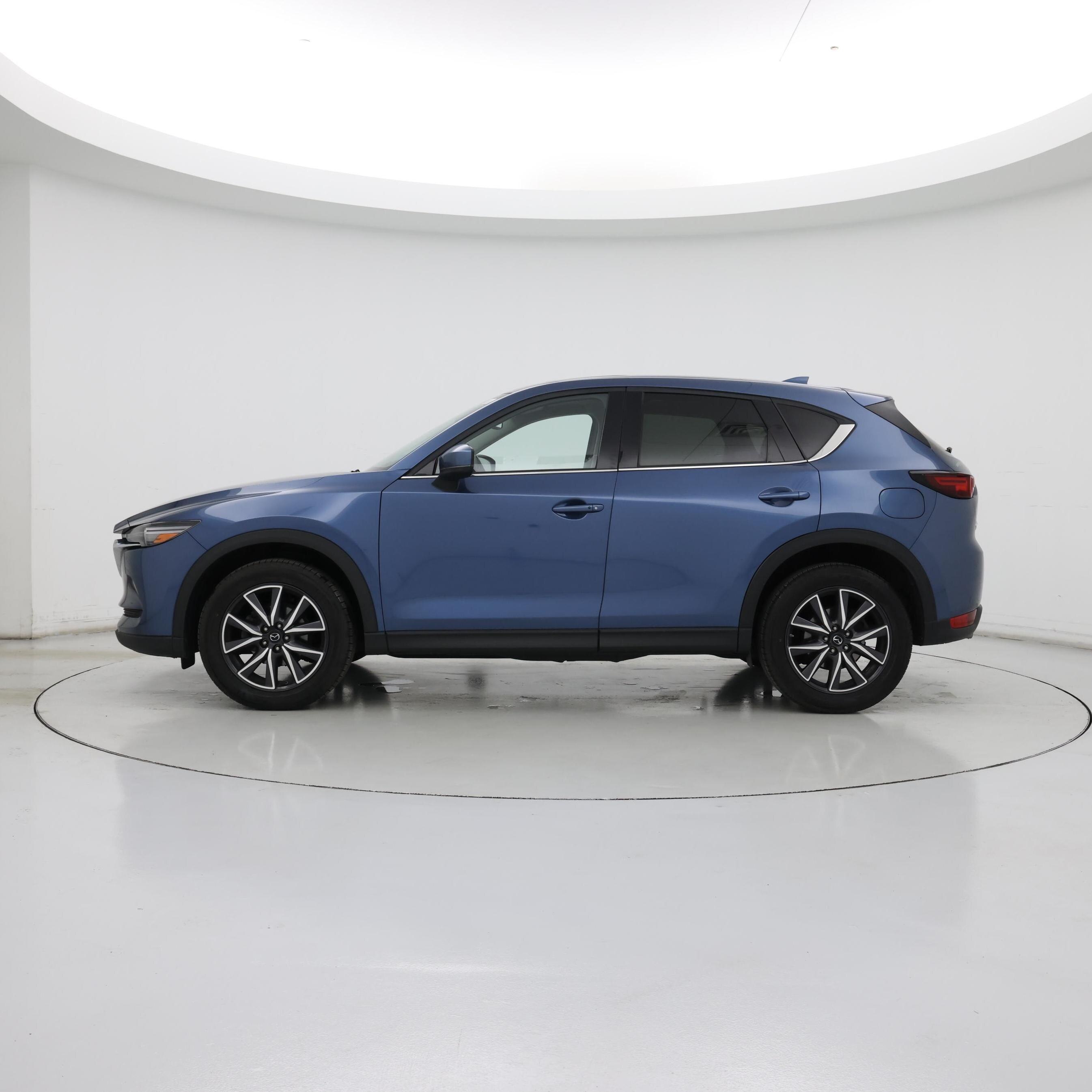 Thumbnail: 2018 Mazda CX-5 - 3