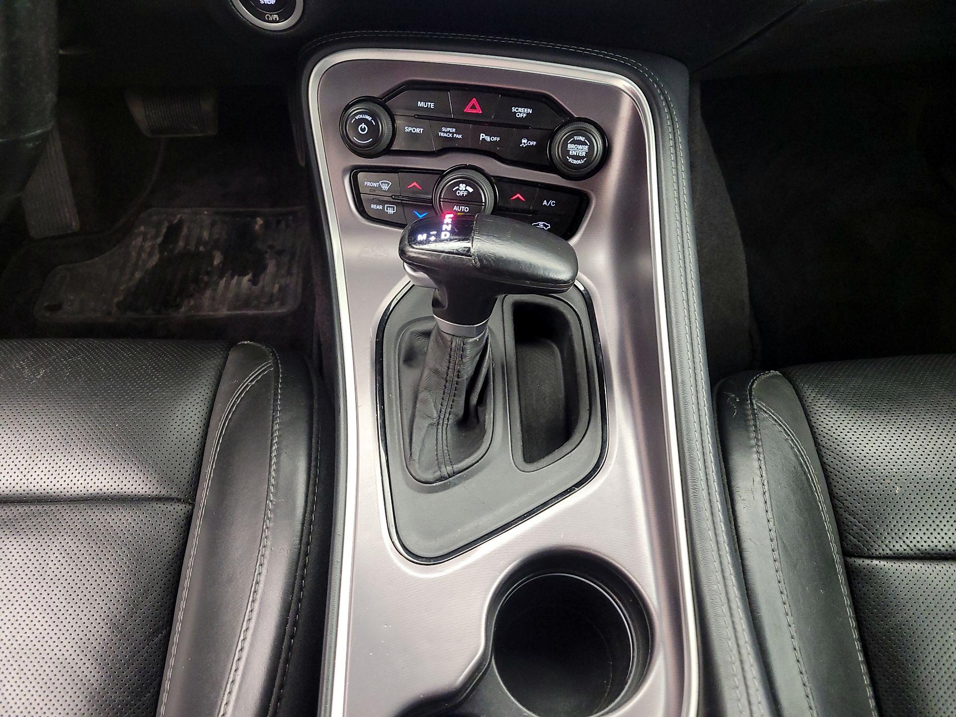 Thumbnail: 2018 Dodge Challenger - 17