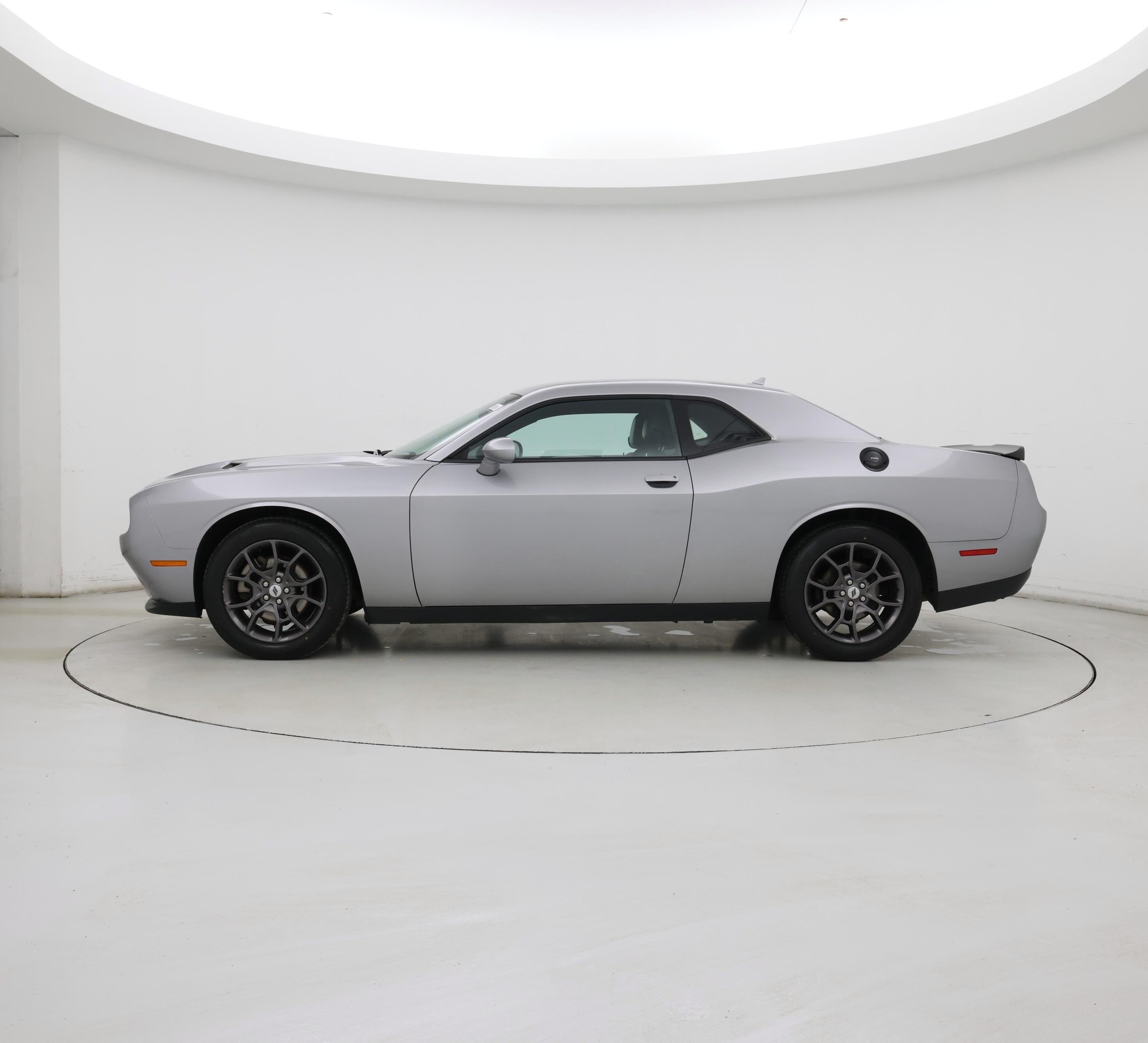 Thumbnail: 2018 Dodge Challenger - 3