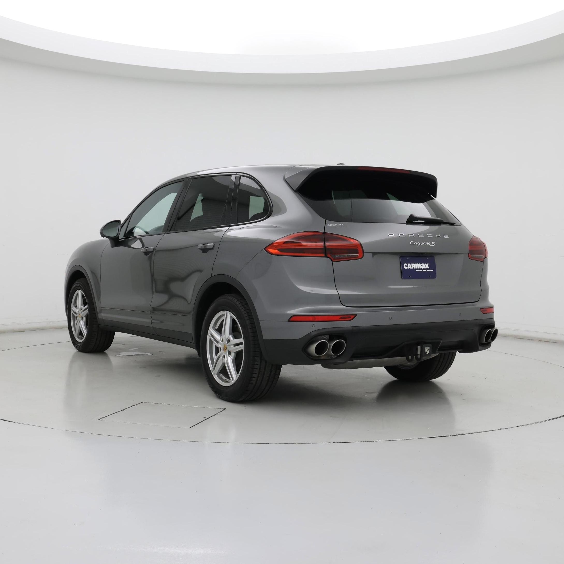 Thumbnail: 2016 Porsche Cayenne - 2