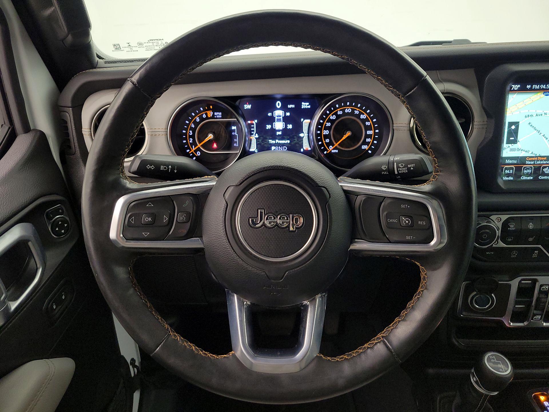 Thumbnail: 2023 Jeep Gladiator - 10