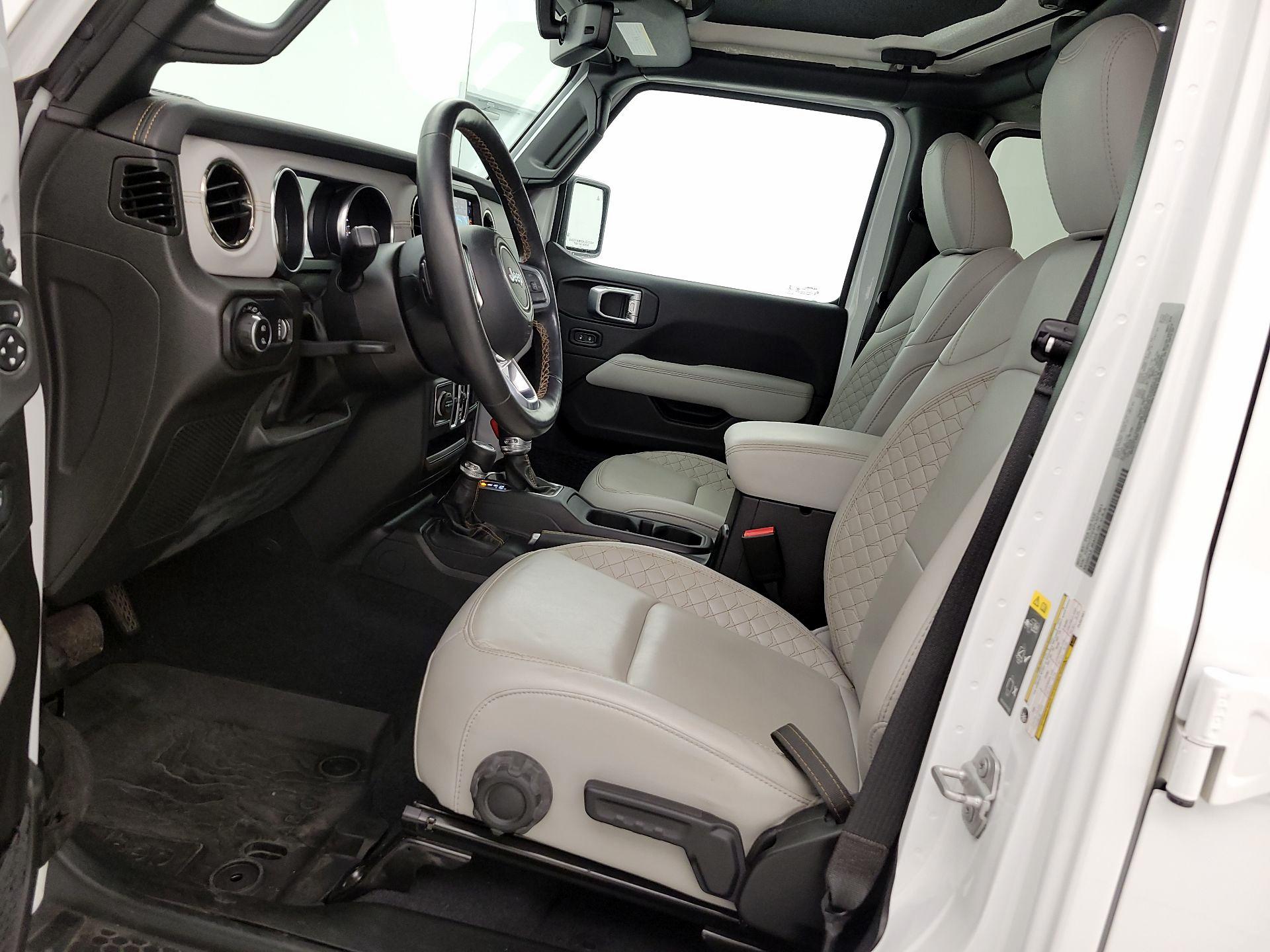 Thumbnail: 2023 Jeep Gladiator - 11