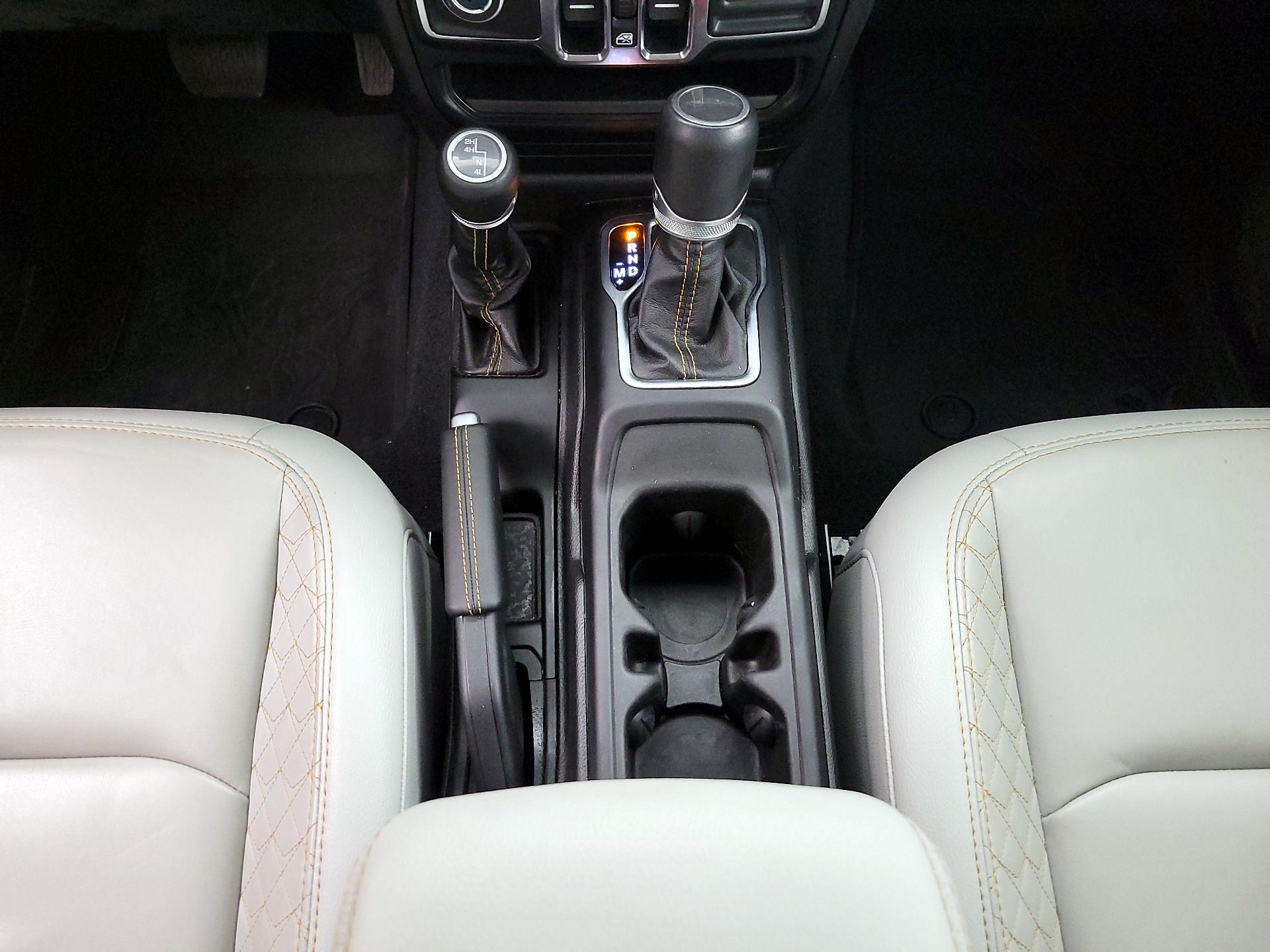 Thumbnail: 2023 Jeep Gladiator - 18