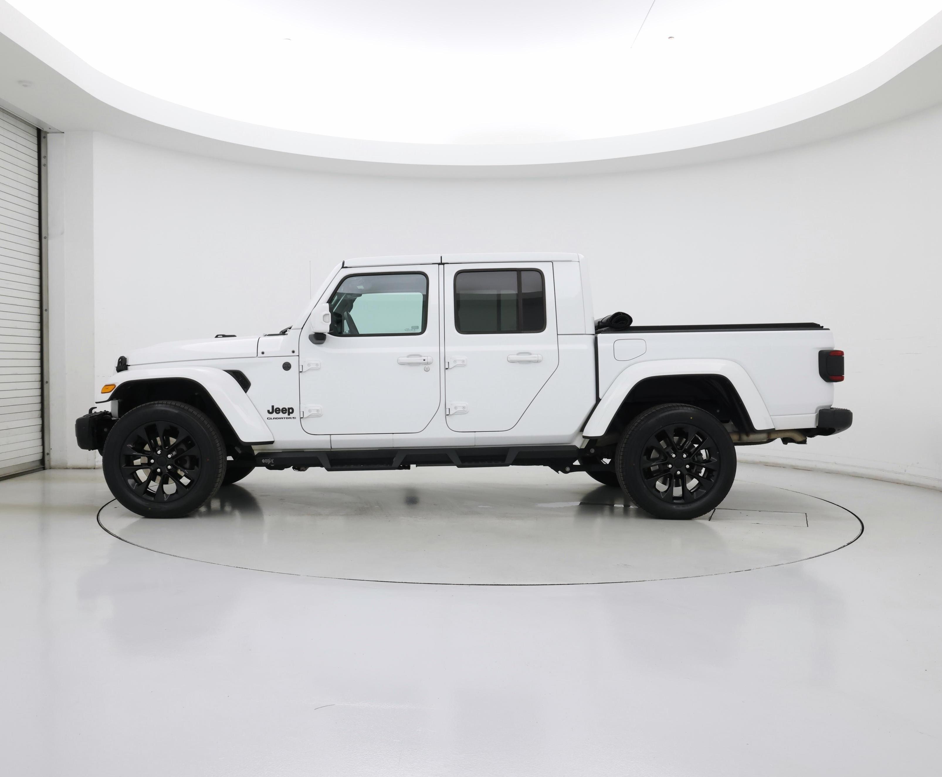 Thumbnail: 2023 Jeep Gladiator - 3