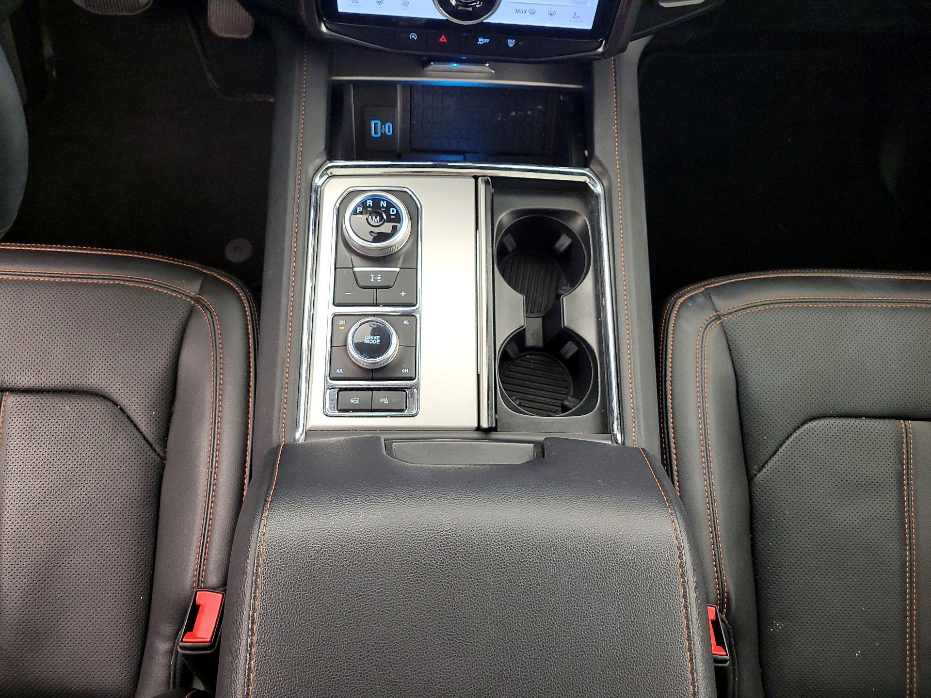 Thumbnail: 2024 Ford Expedition - 18