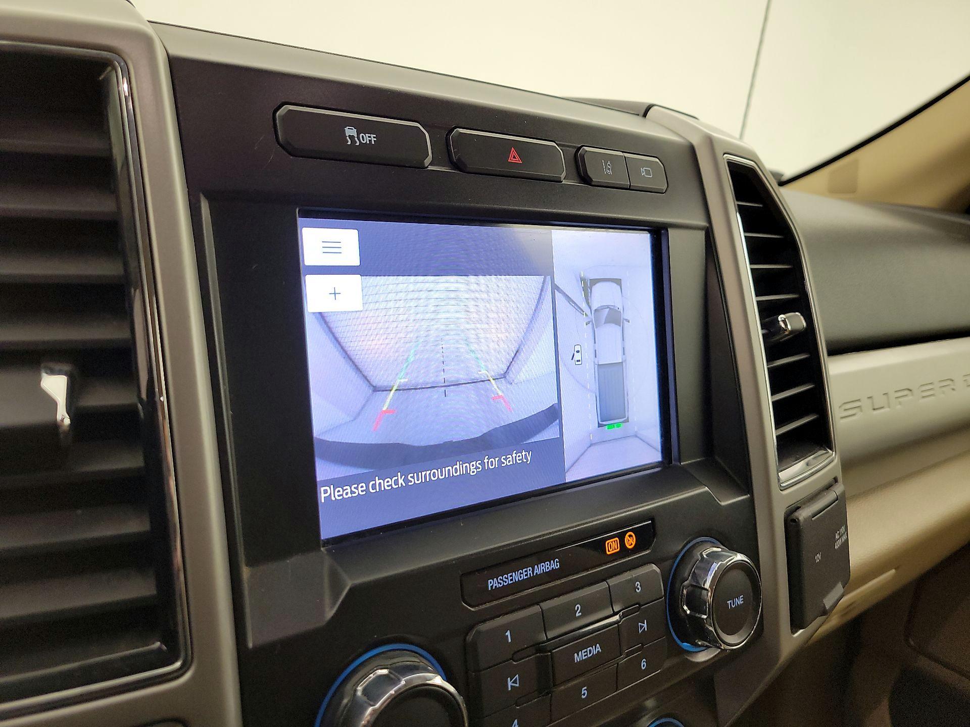 Thumbnail: 2020 Ford F-350 - 15