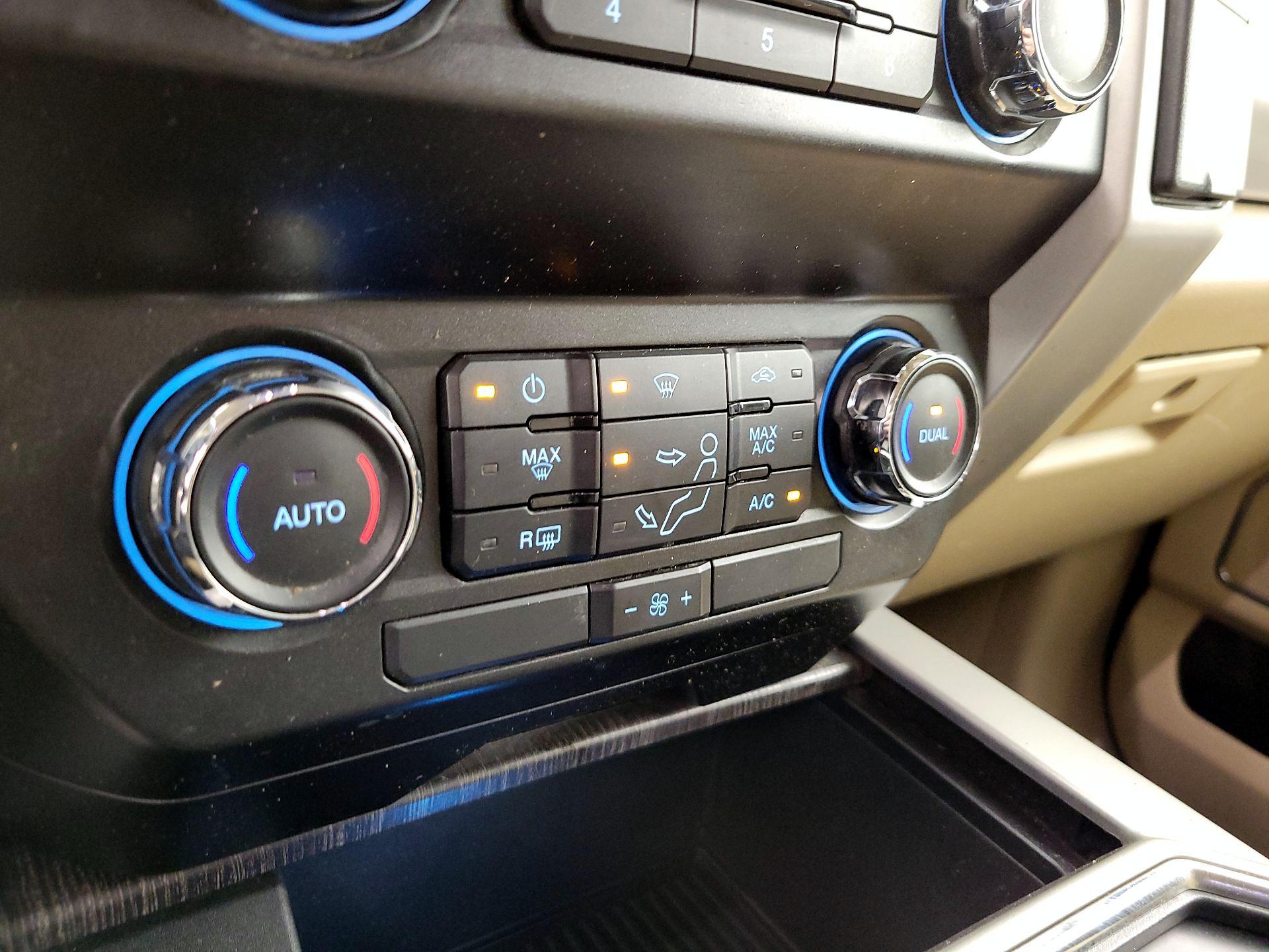 Thumbnail: 2020 Ford F-350 - 17