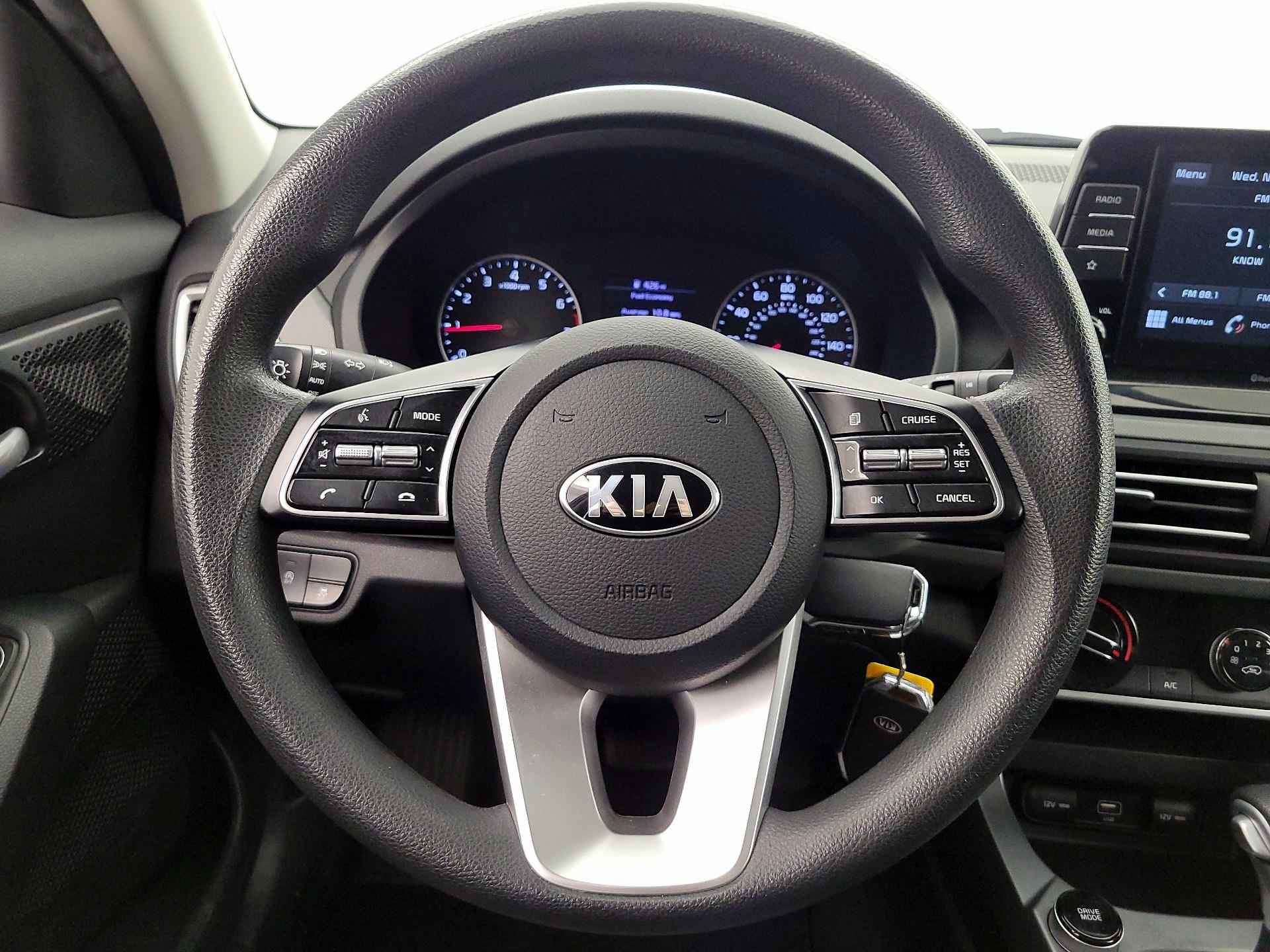 Thumbnail: 2021 Kia Seltos - 10